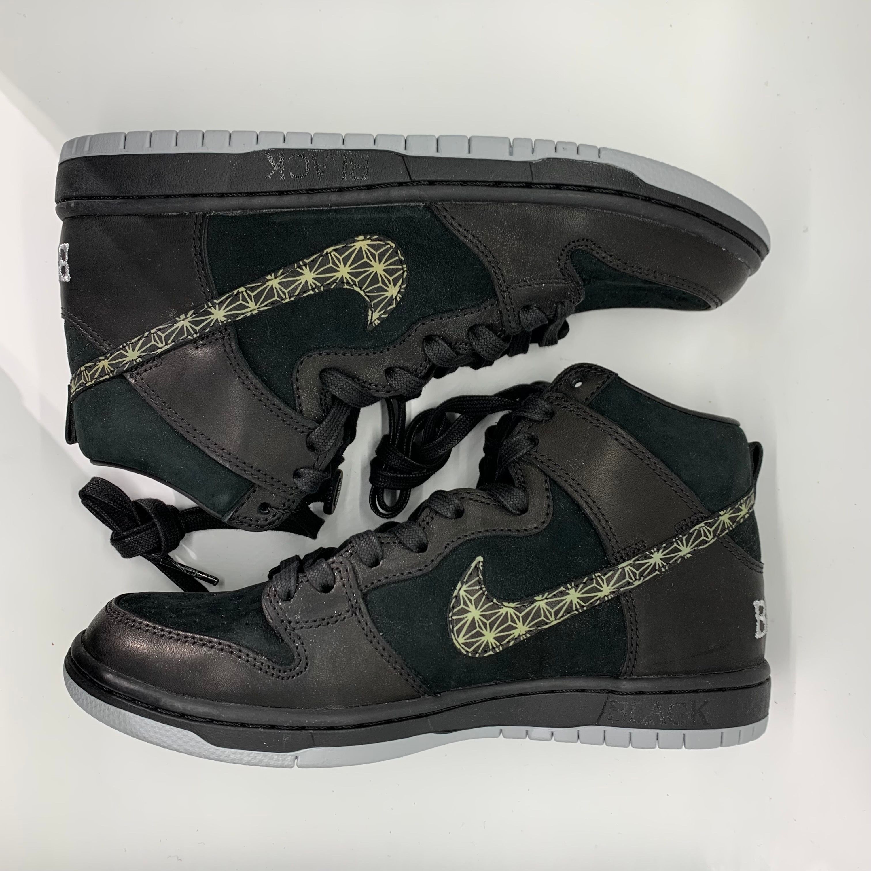 Nike SB × Black Bar Dunk High "Black"