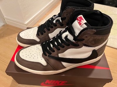 Travis Scott × Nike Air Jordan 1 Retro High OG TS SP "Sail/Dark Mocha"