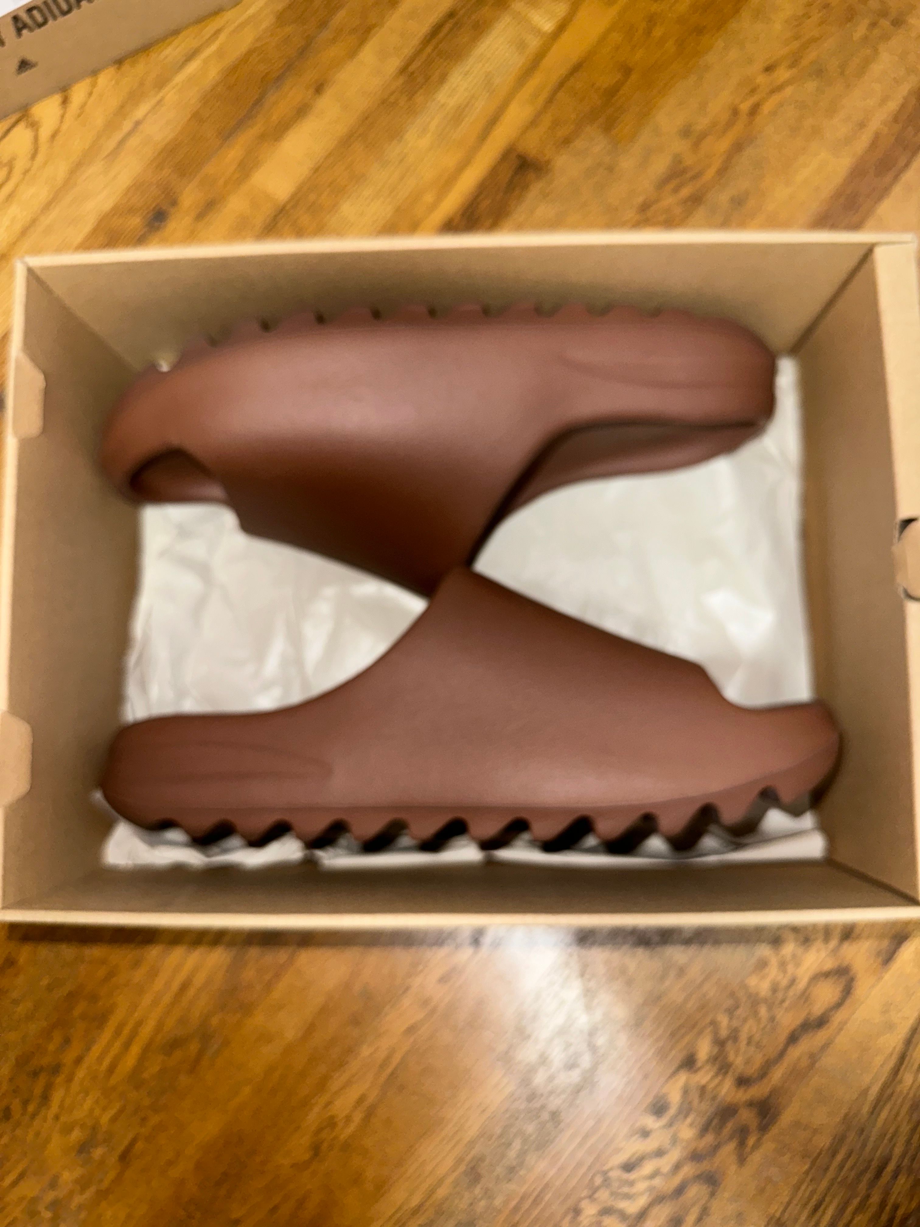 adidas YEEZY Slide "Flax"