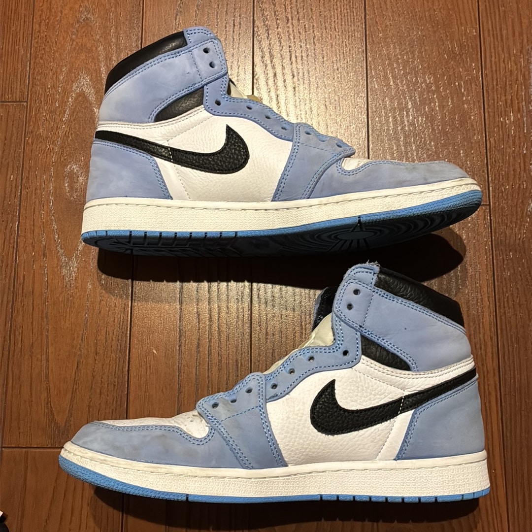 Nike Air Jordan 1 High OG "University Blue"