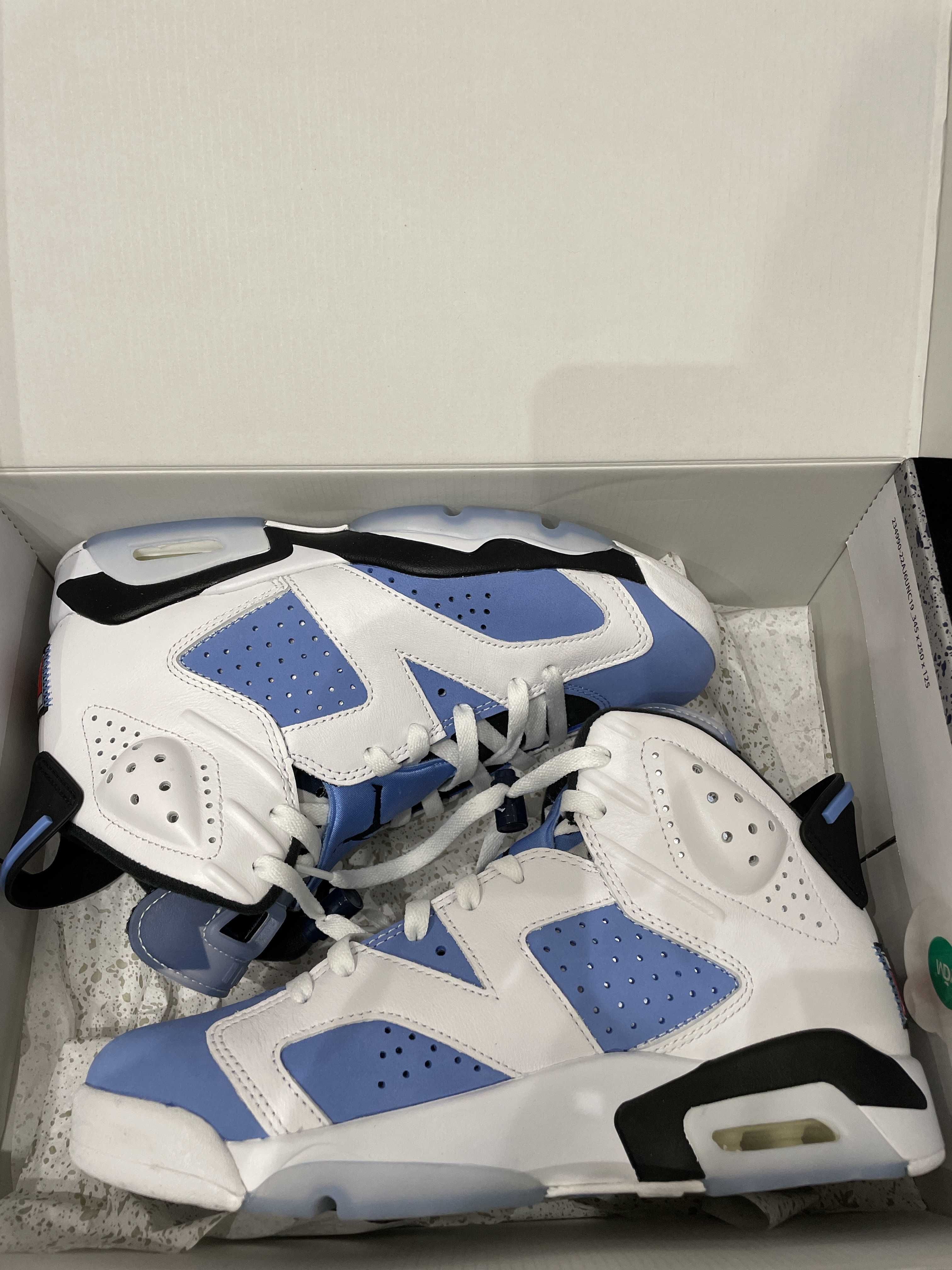 Nike Air Jordan 6 "UNC"