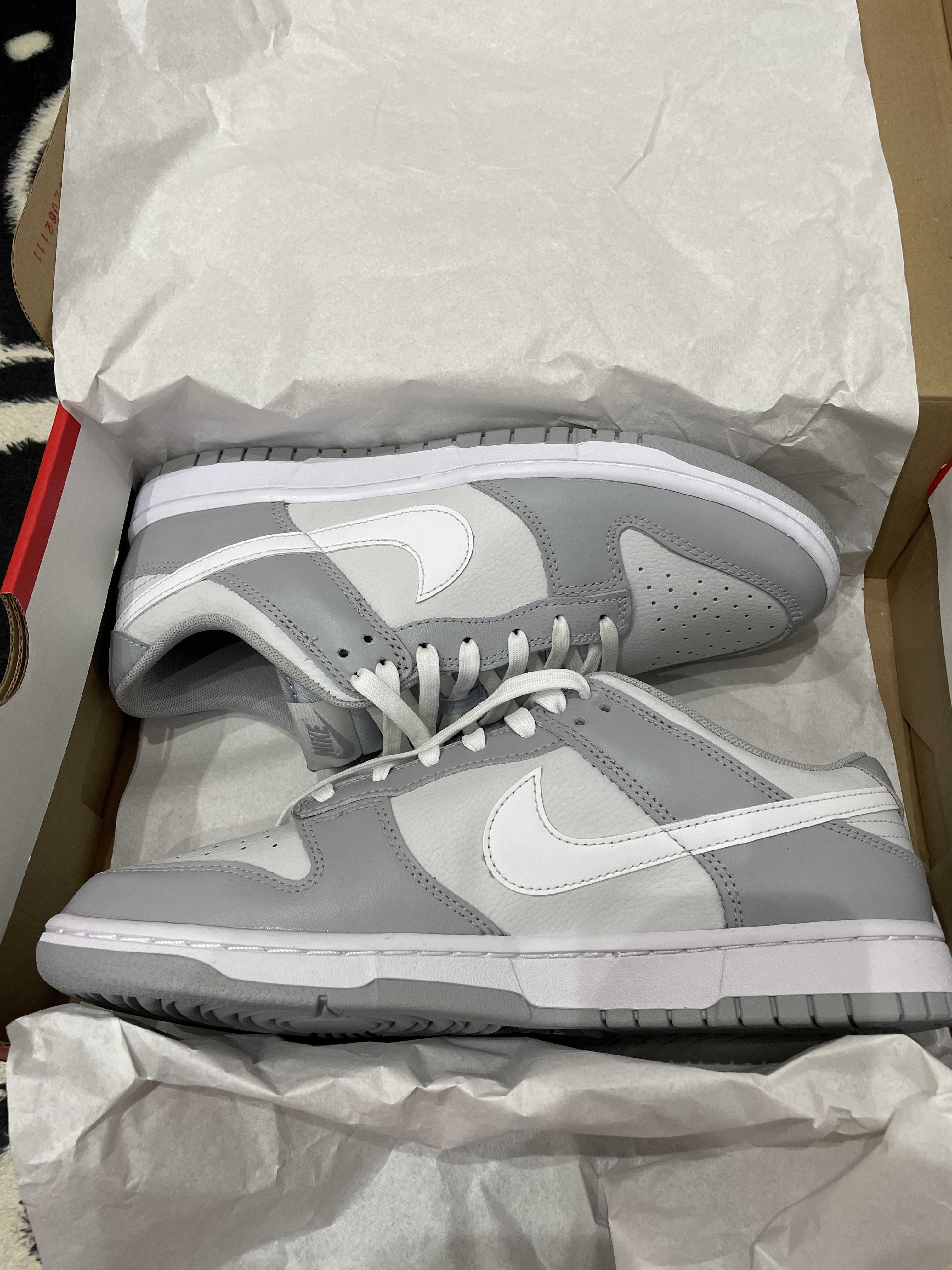 Nike Dunk Low "Pure Platinum/White/Wolf Gray"