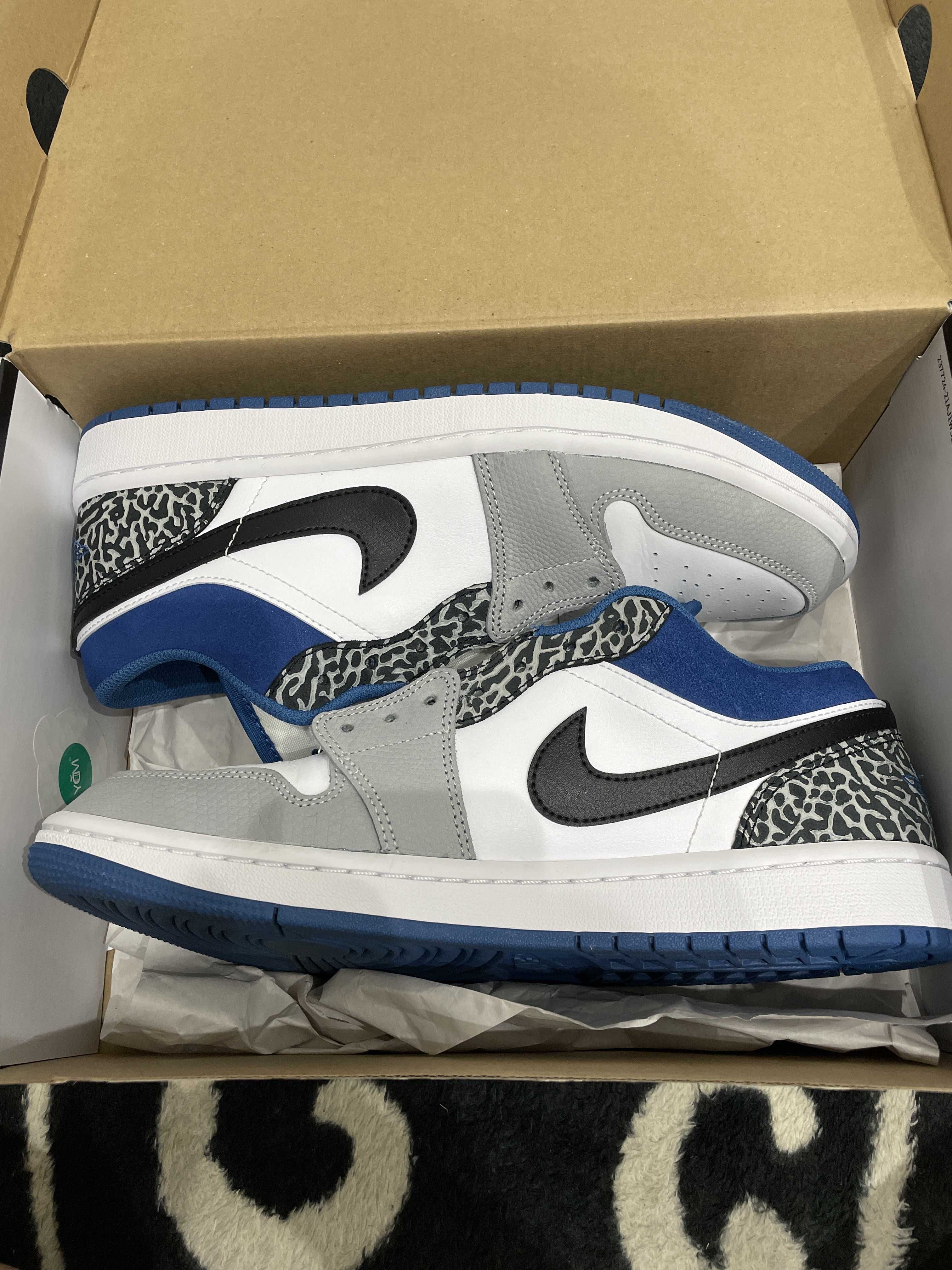 Nike Air Jordan 1 Low "True Blue"