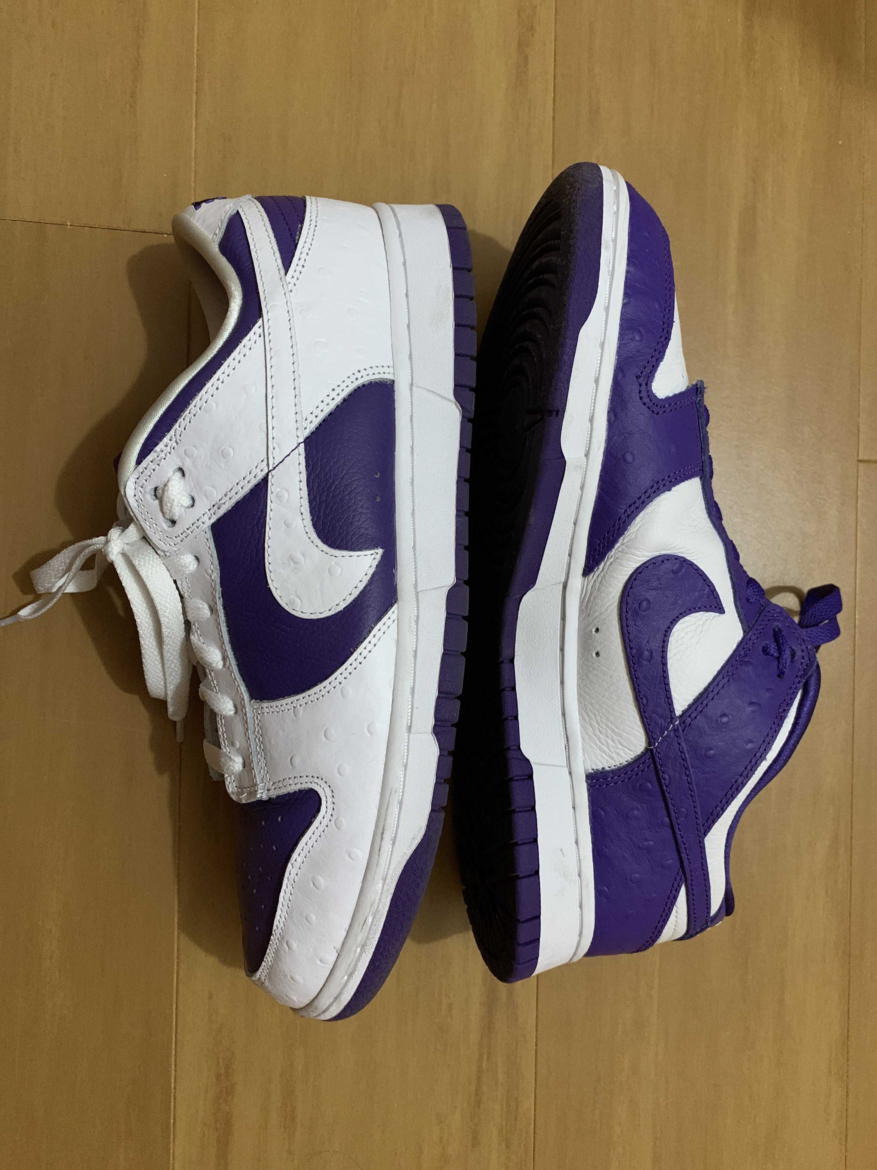 Nike Women's Dunk Low "Made You Look"