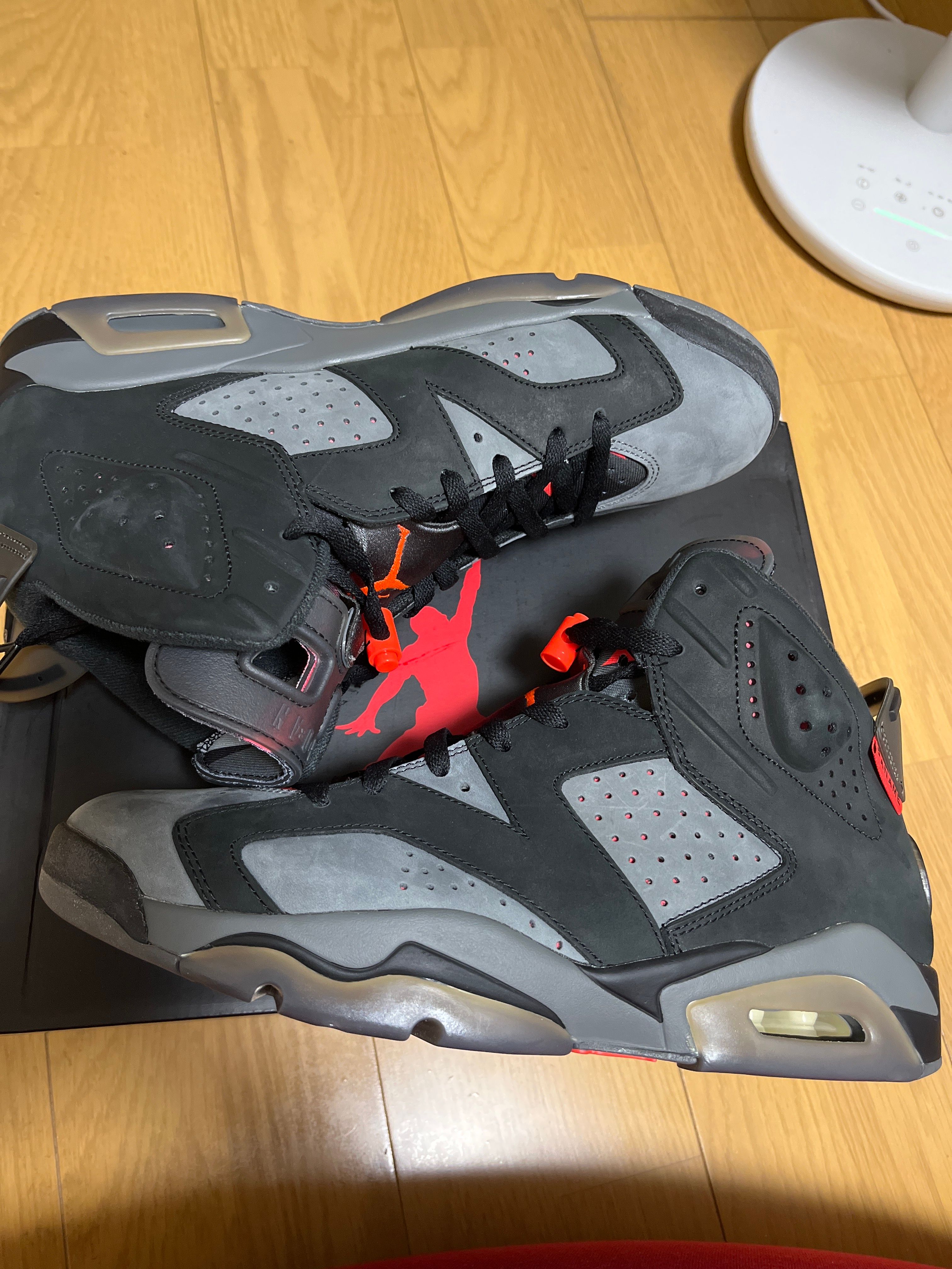 NIKE × PARIS SAINT GERMAIN AIR JORDAN 6 RETRO INFRARED