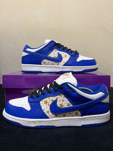日本製 Supreme × Nike SB Dunk Low OG QS GOLD STARS WHITE/HYPER