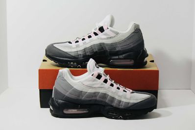 Nike Air Max 95 "Gunsmoke/Pink Foam"