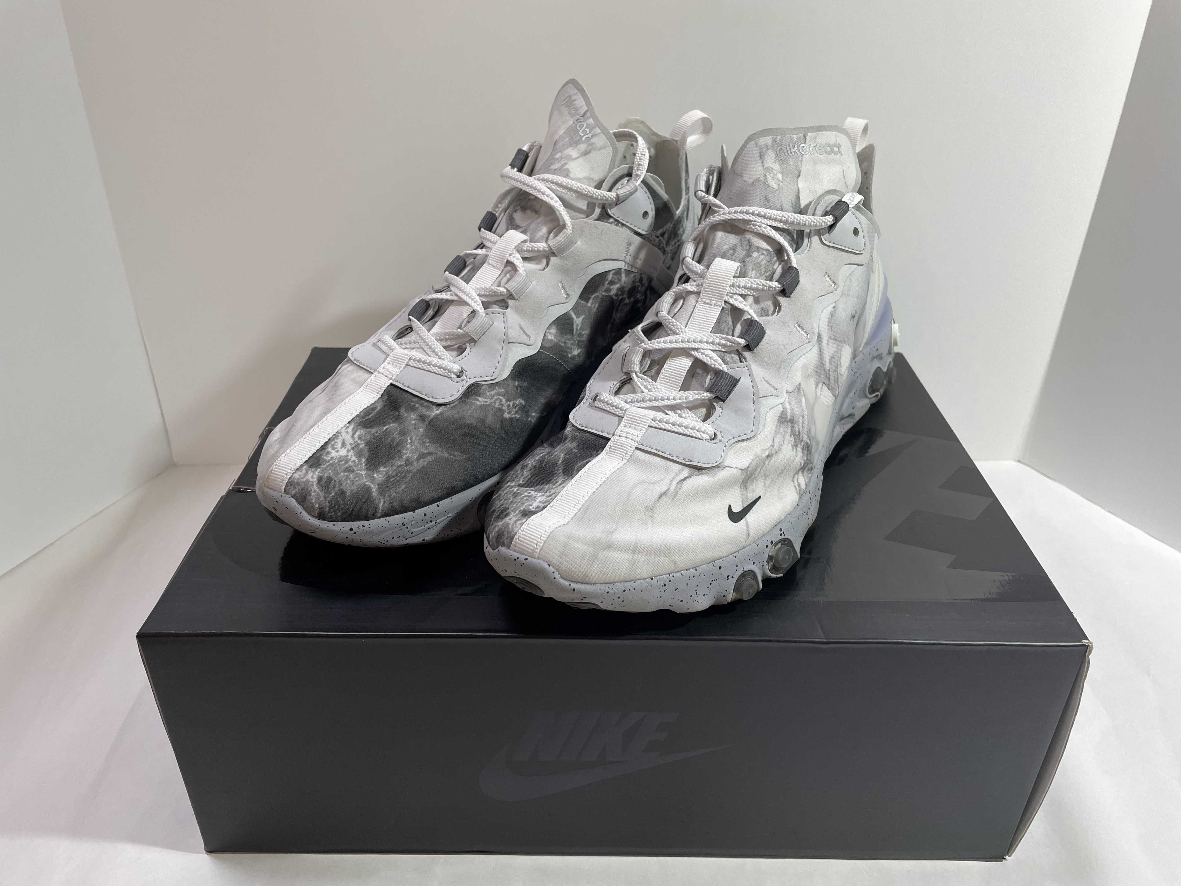 KENDRICK LAMAR×NIKE REACT ELEMENT 55 "PURE PLATINUM/CLEAR-WOLF GREY-BLACK"