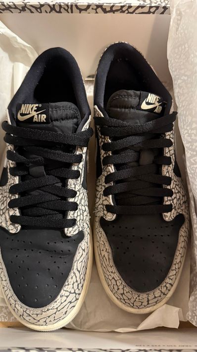Nike Air Jordan 1 Retro Low OG "Black Cement"