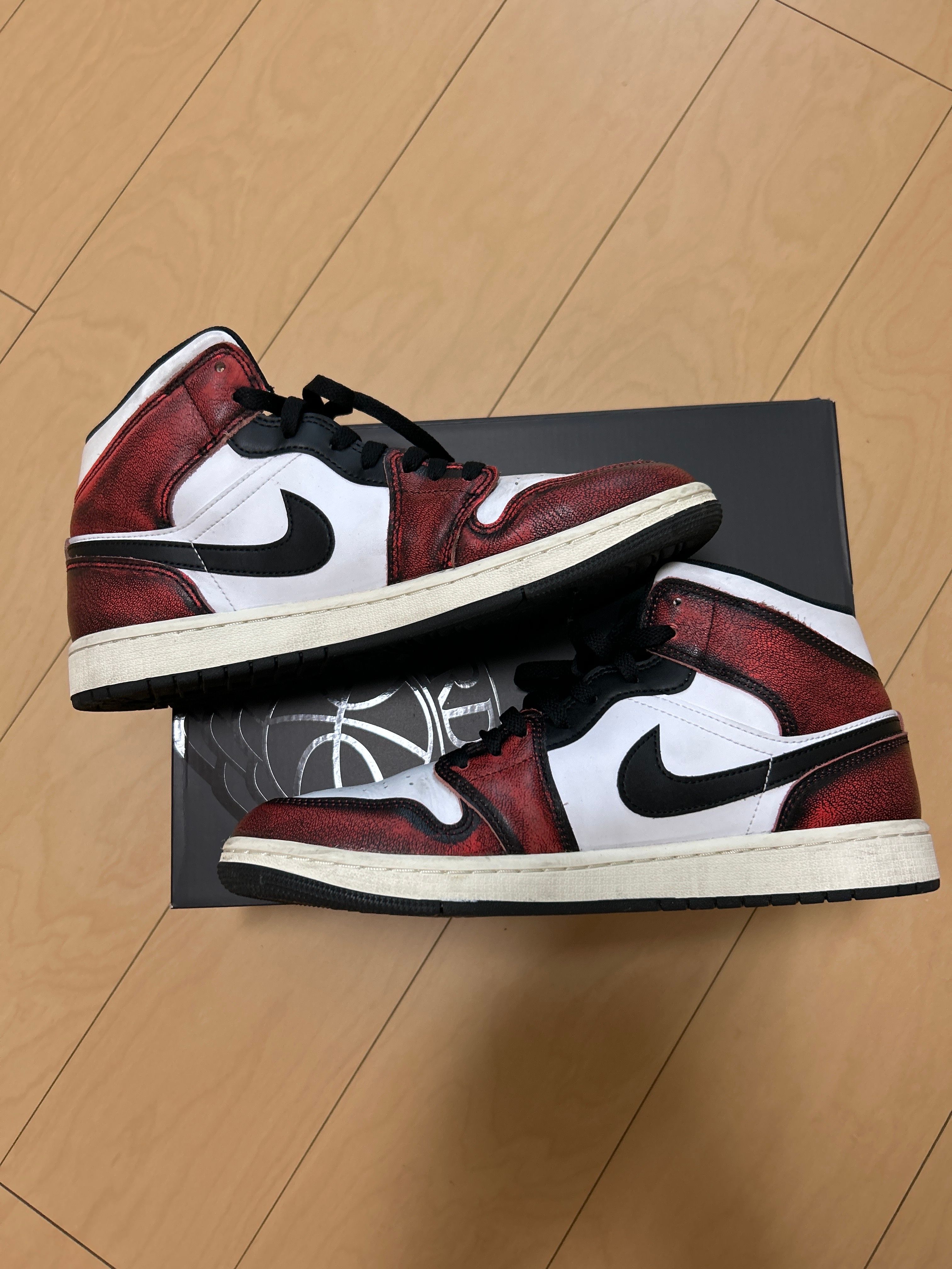 Nike Air Jordan 1 Mid "Wear Away"