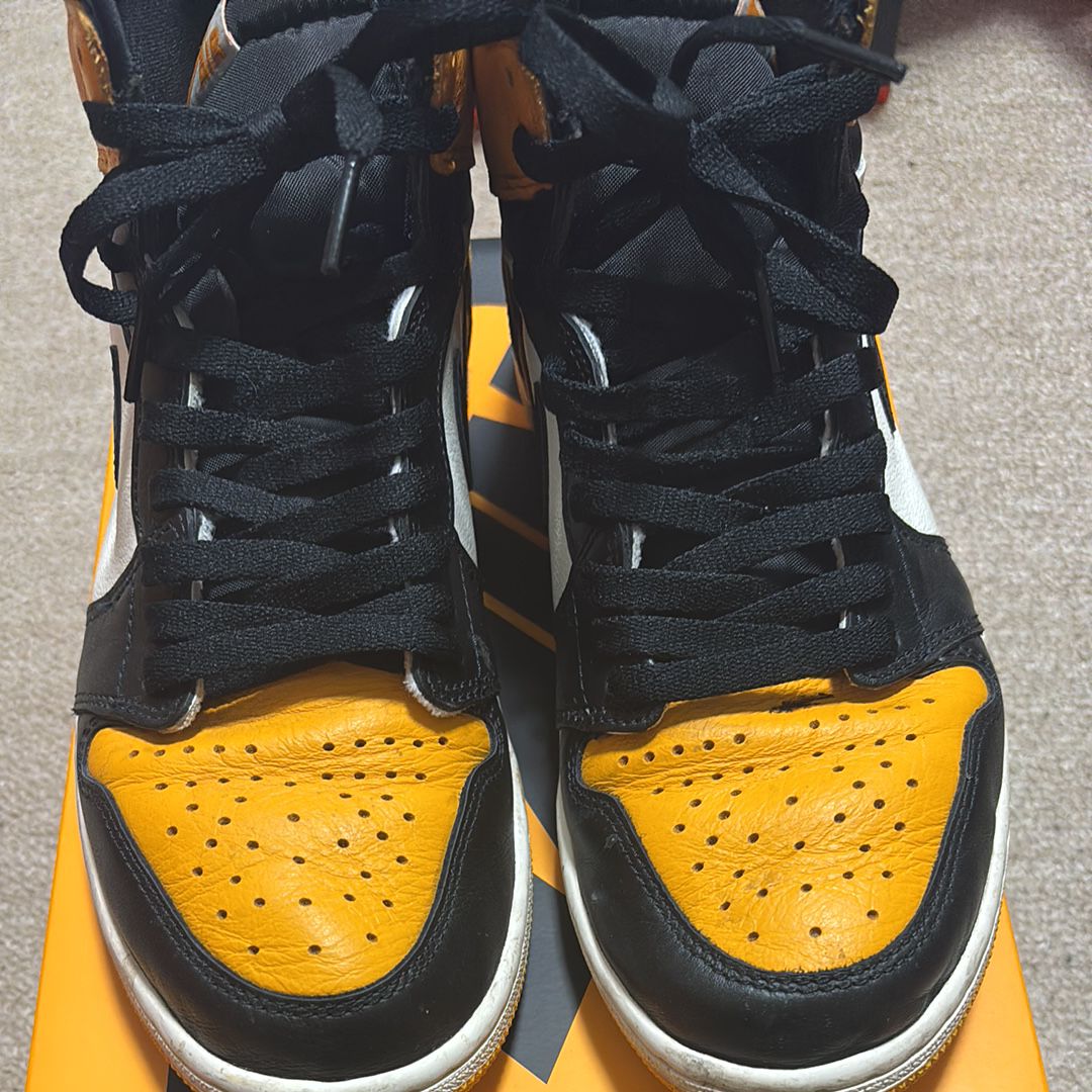 Nike Air Jordan 1 Retro High OG "Taxi"