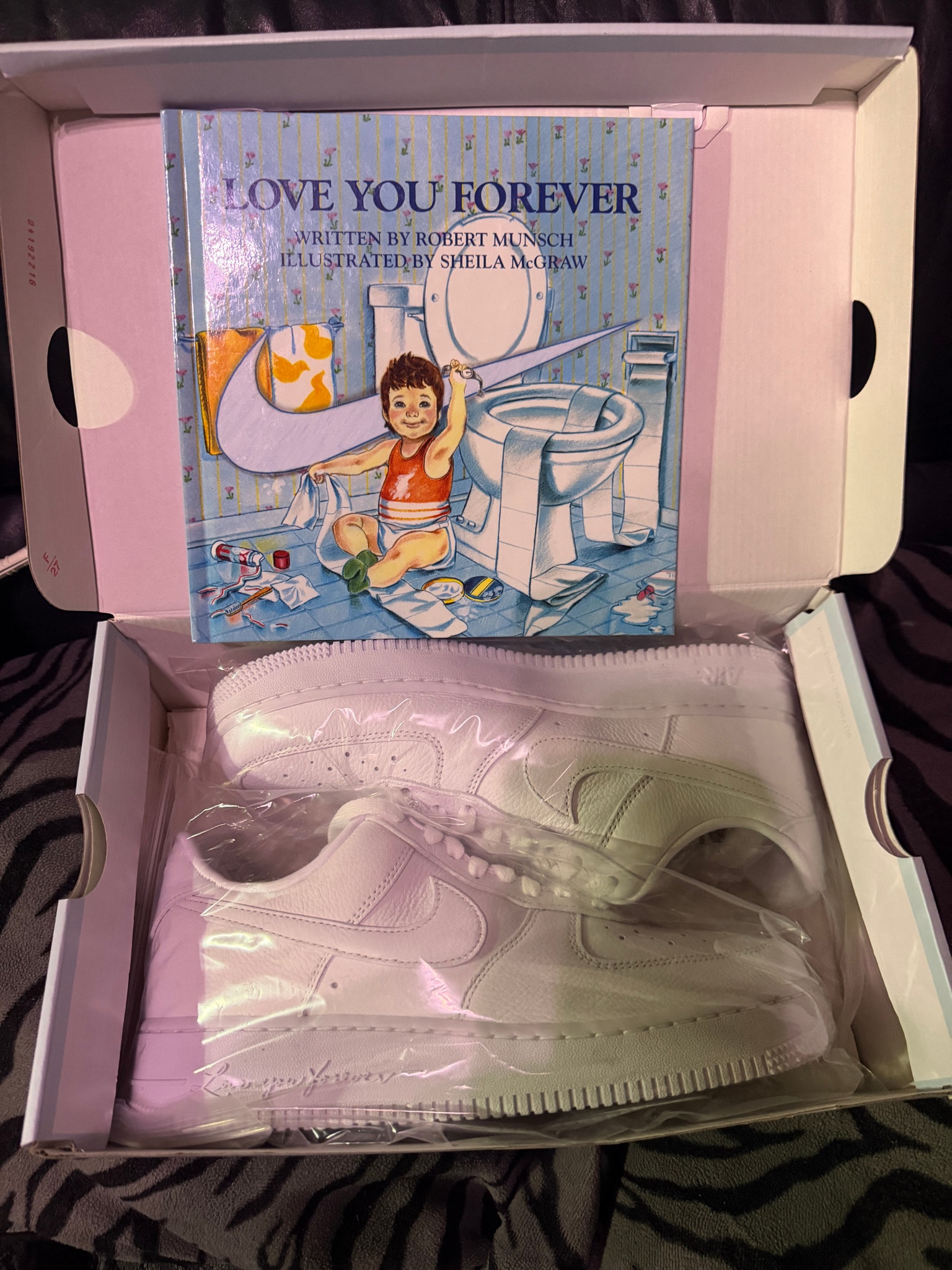 Drake NOCTA × Nike Air Force 1 Low Love You Forver "White"