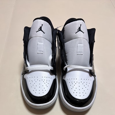 Nike Air Jordan 1 Low "Concord"