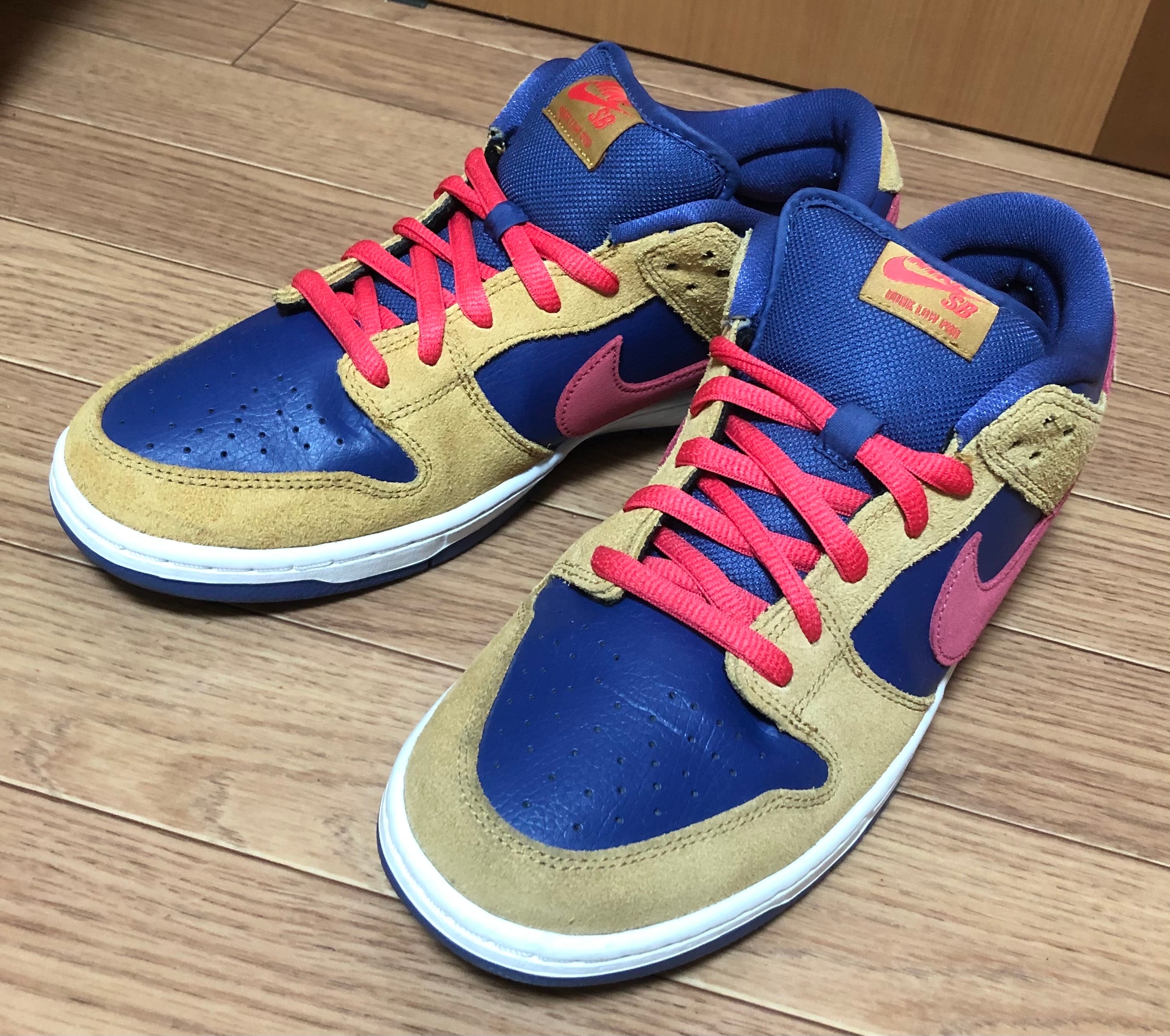 激レア　NIKE SB ナイキ　ファー　フード　コート　レディース　L ボルドー 激レア NIKE SB ナイキ ファー フード コート レディース L