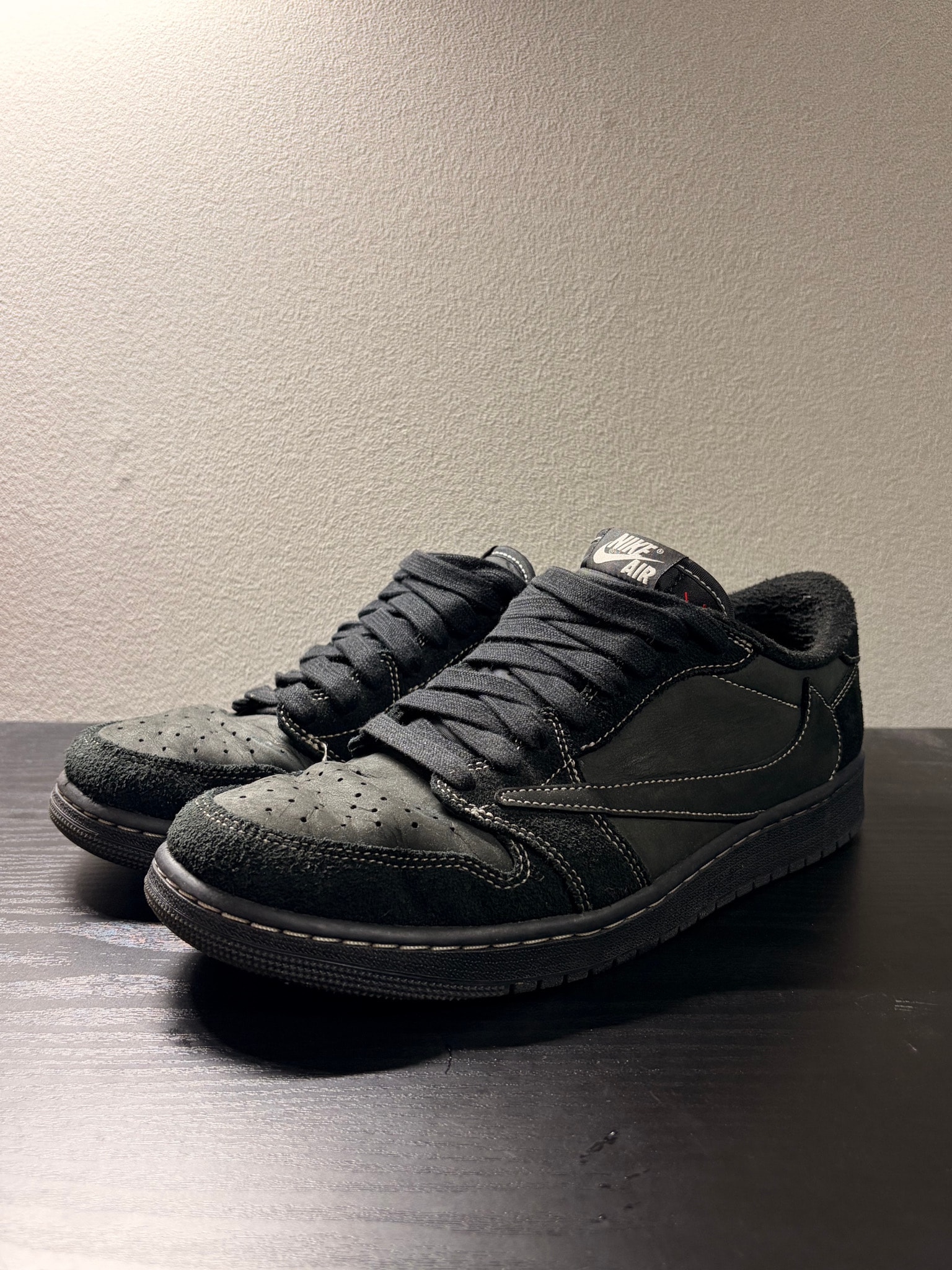 Travis Scott × Nike Air Jordan 1 Low OG SP "Black Phantom"