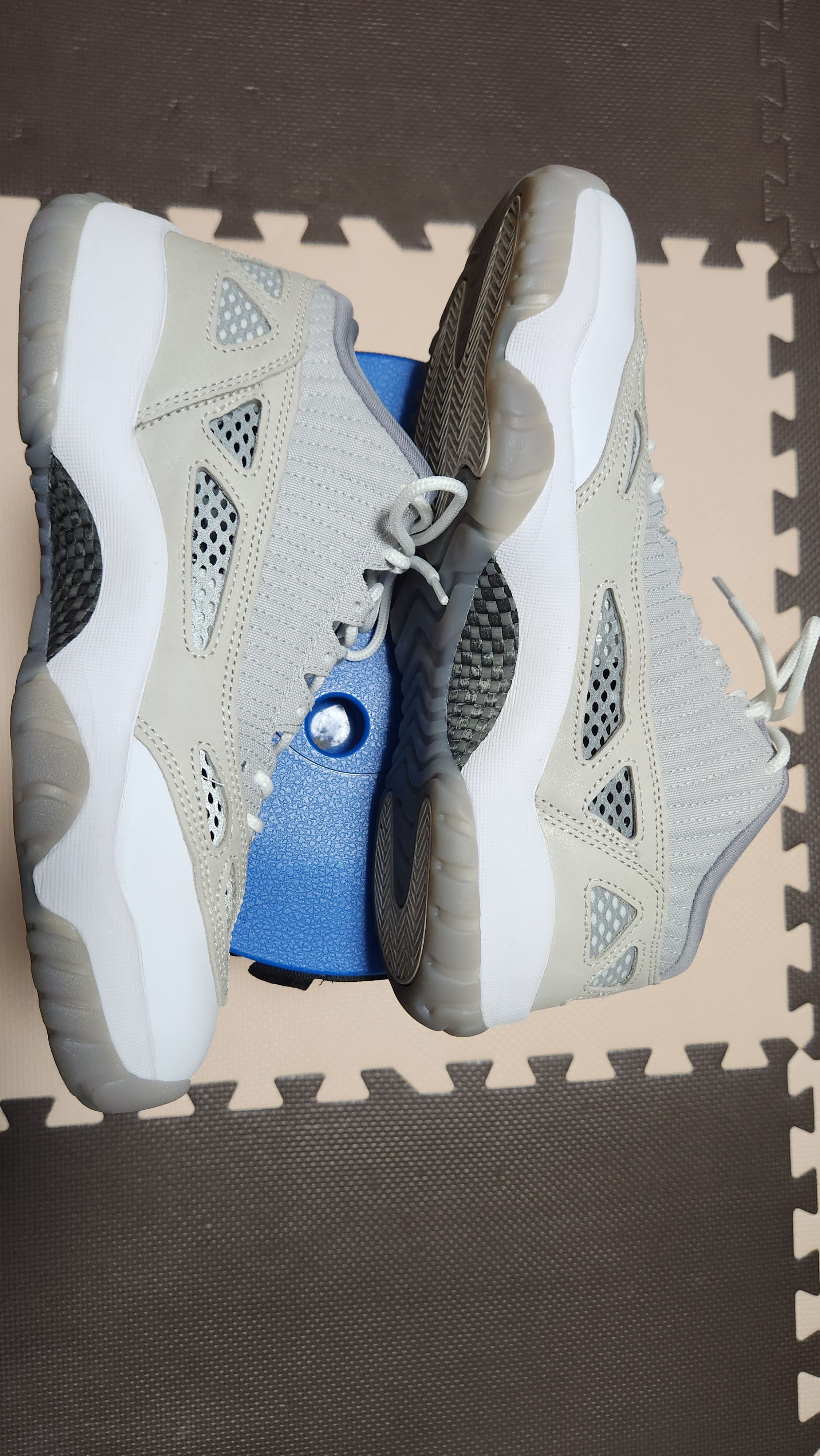 Nike Air Jordan 11 Low IE "Light Orewood Brown"