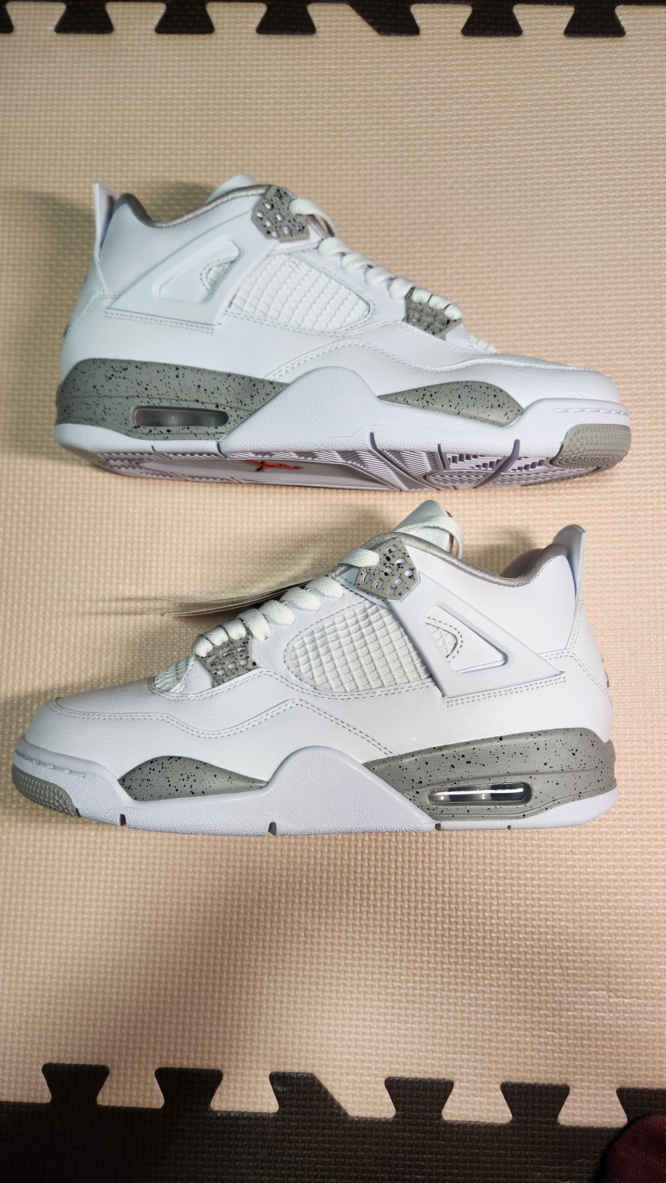 Nike Air Jordan 4 "Tech White"