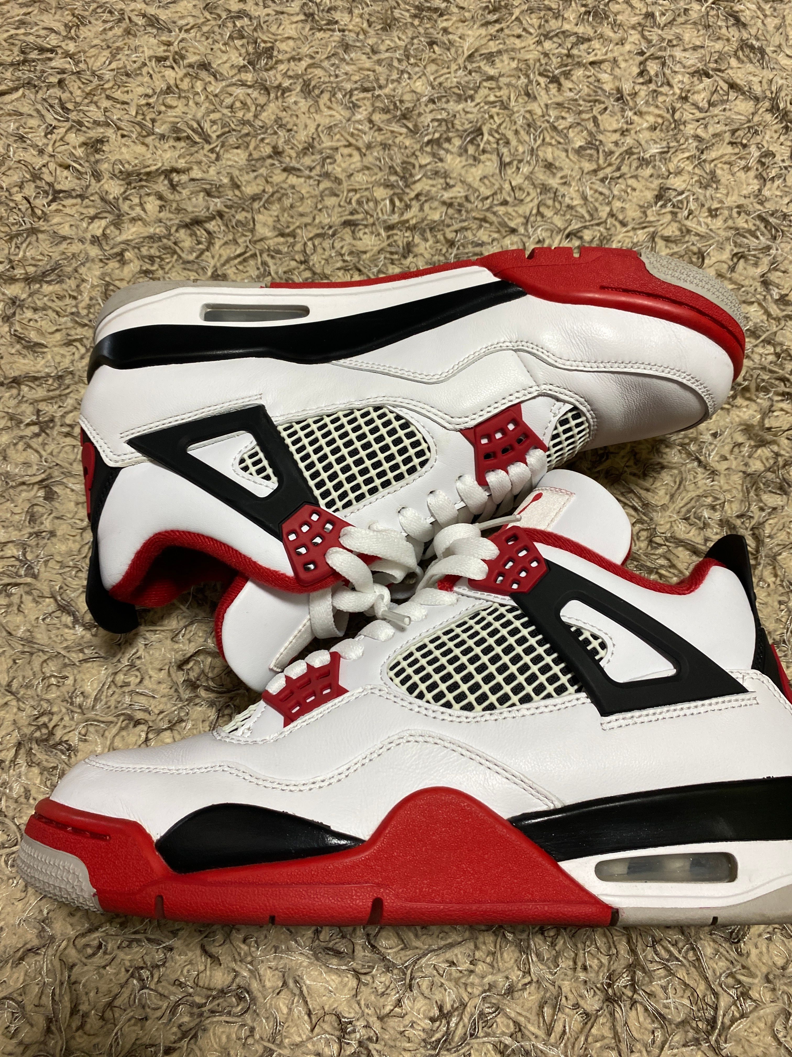 Nike Air Jordan 4 Retro OG "Fire Red" (2020)
