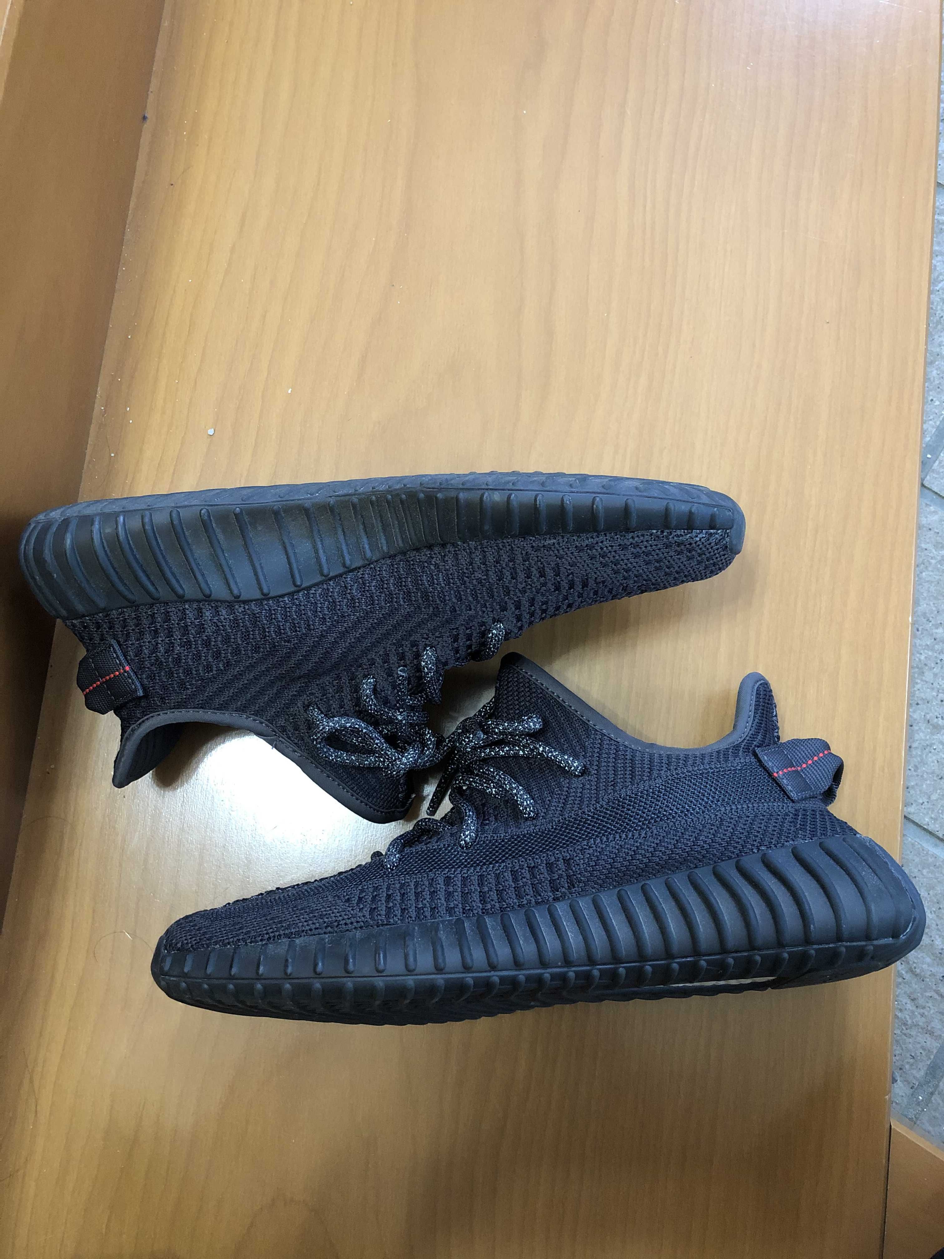 adidas YEEZY Boost 350 V2 "Black"