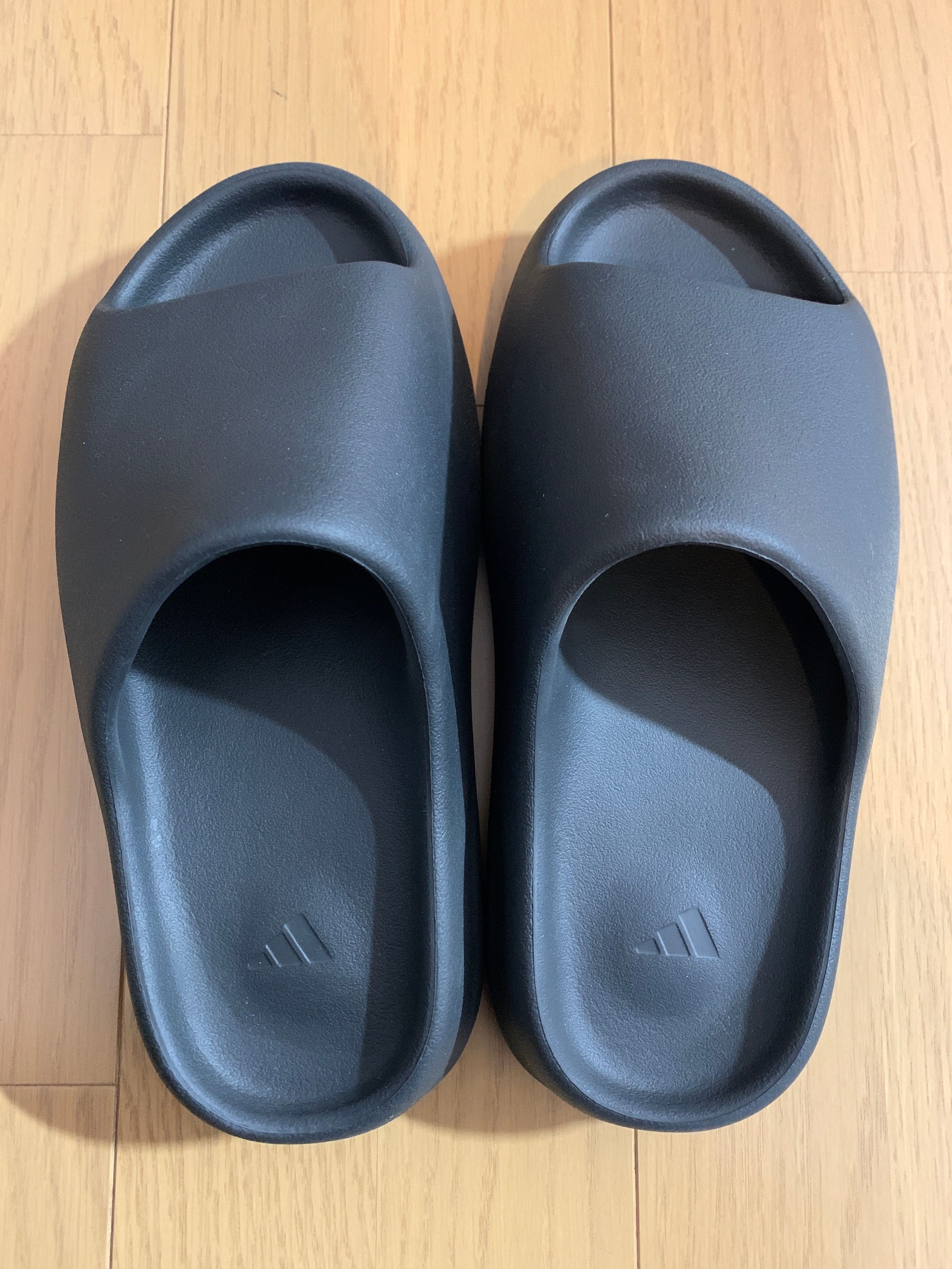 adidas YEEZY Slide "Onyx"