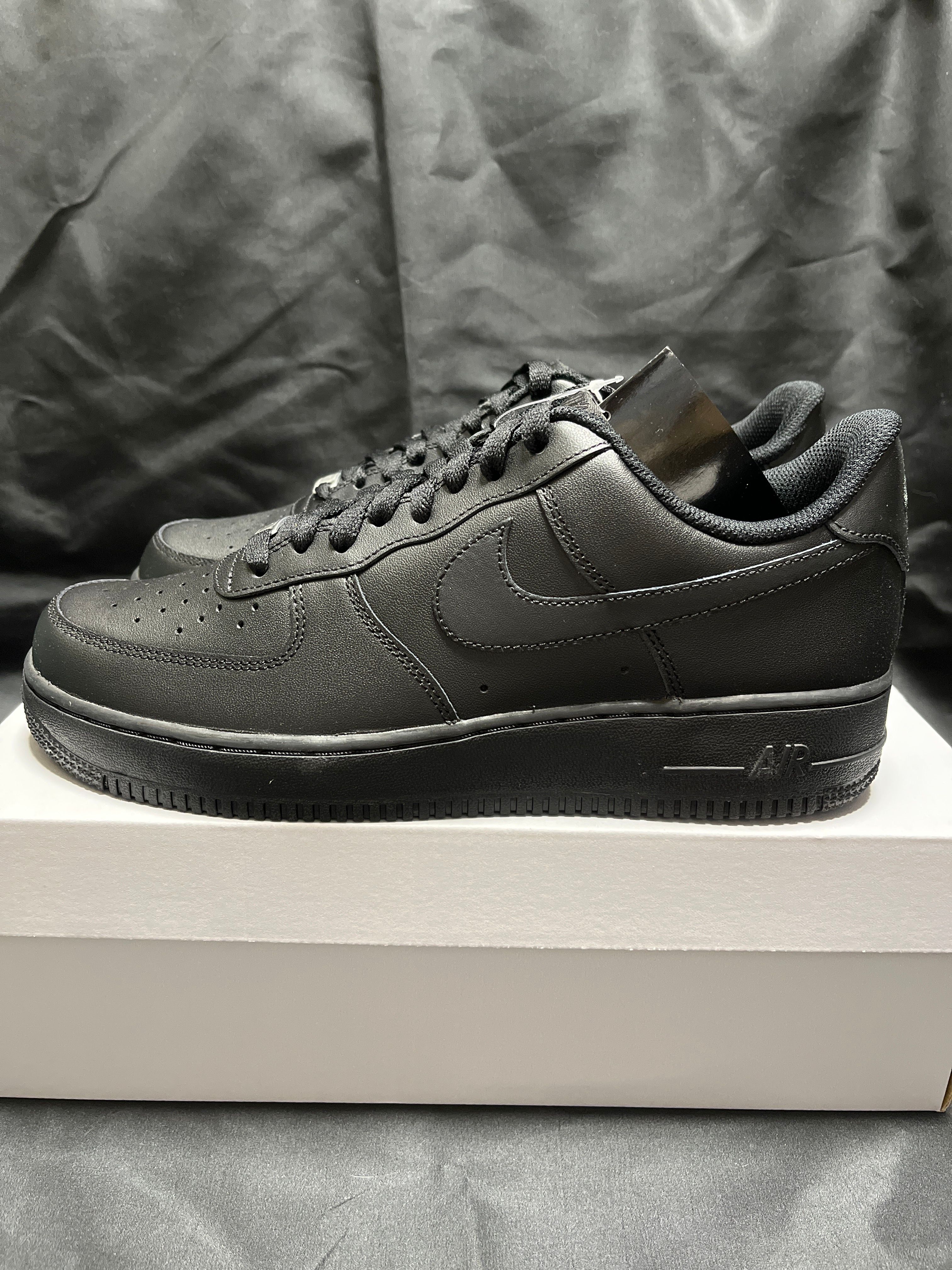 Nike Air Force 1 Low '07 "Black/Black"