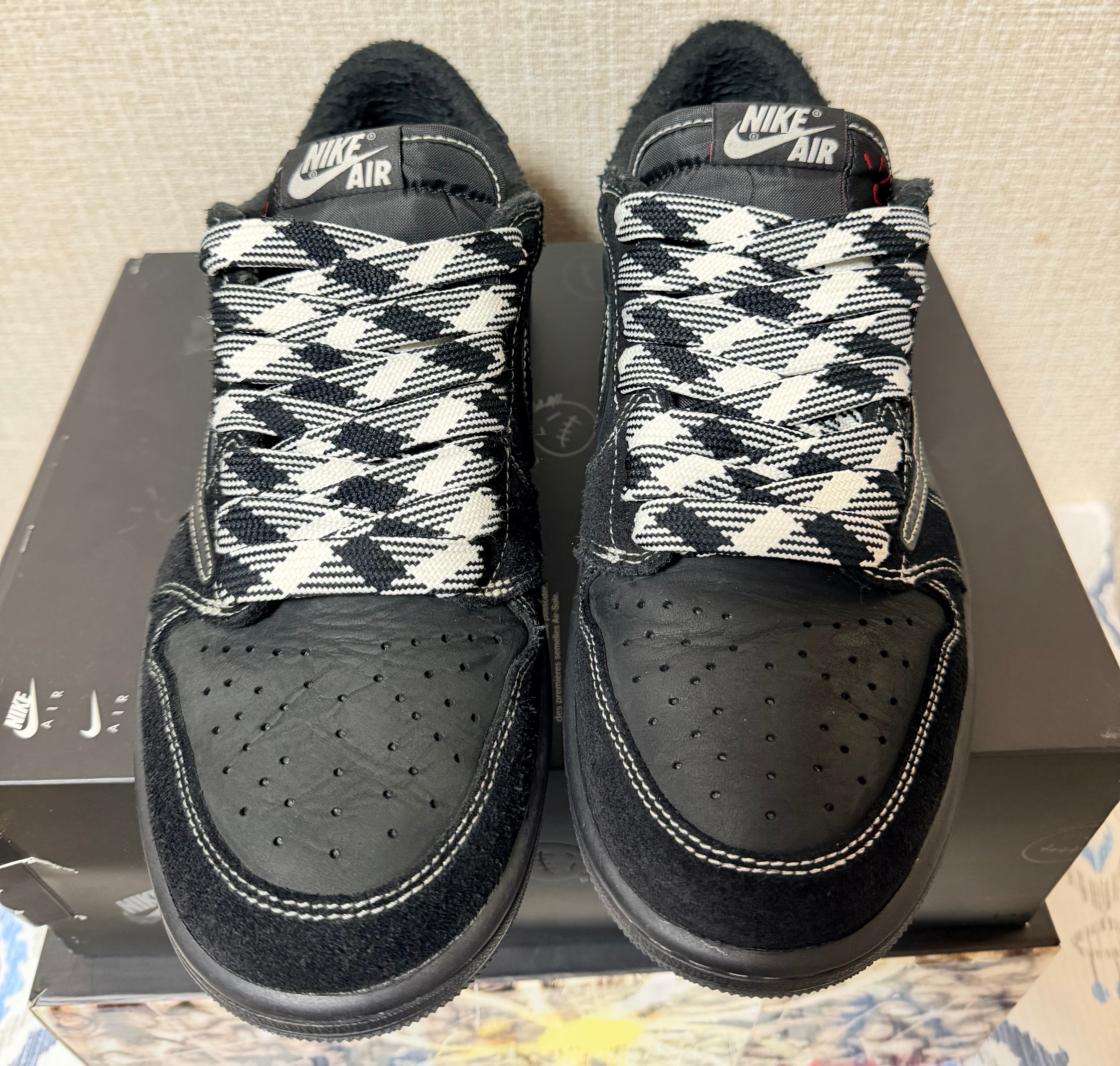 トラヴィススコット × ナイキ エアジョーダン1 ロー OG SP 
