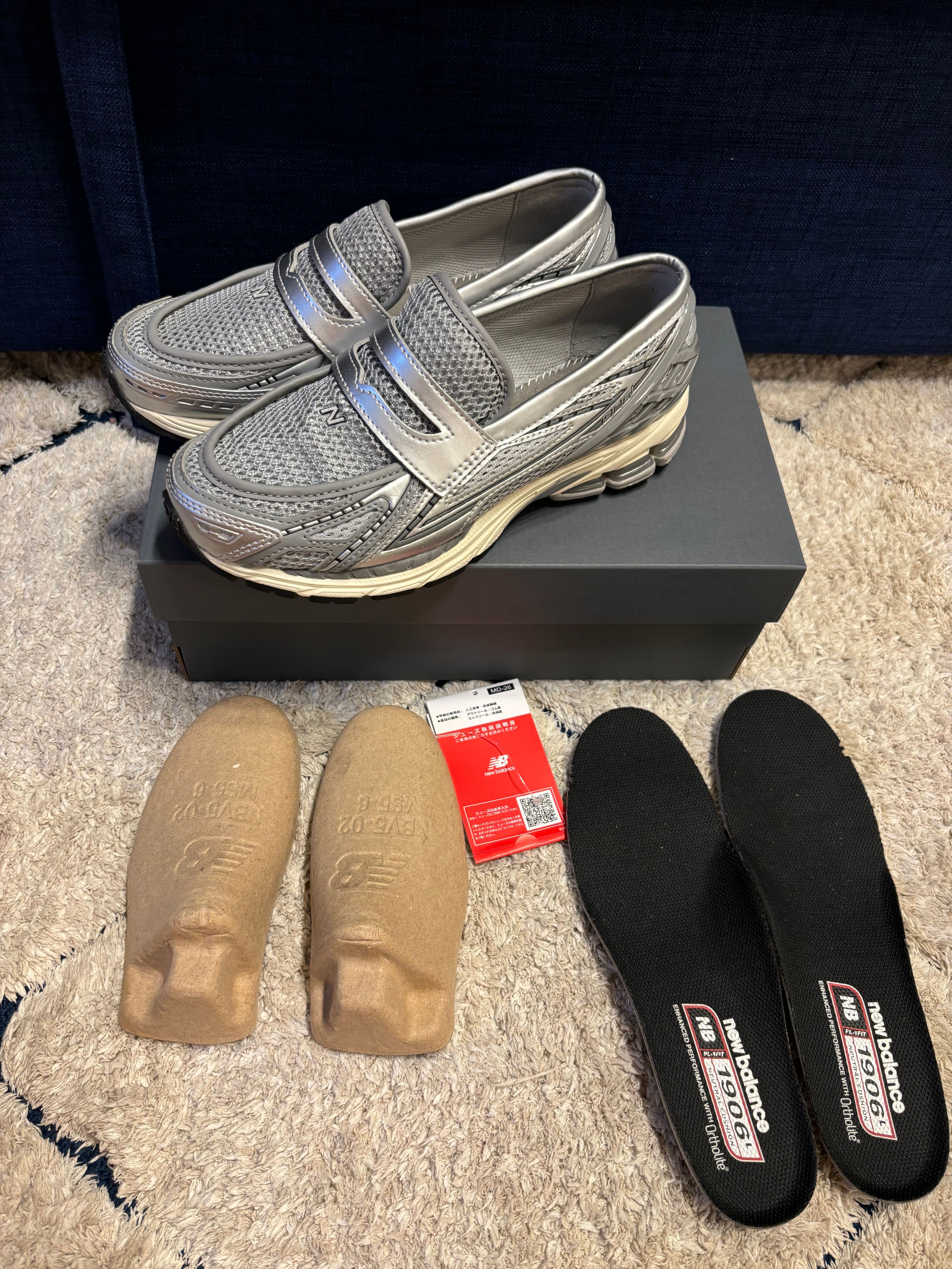 New Balance 1906L "Silver"