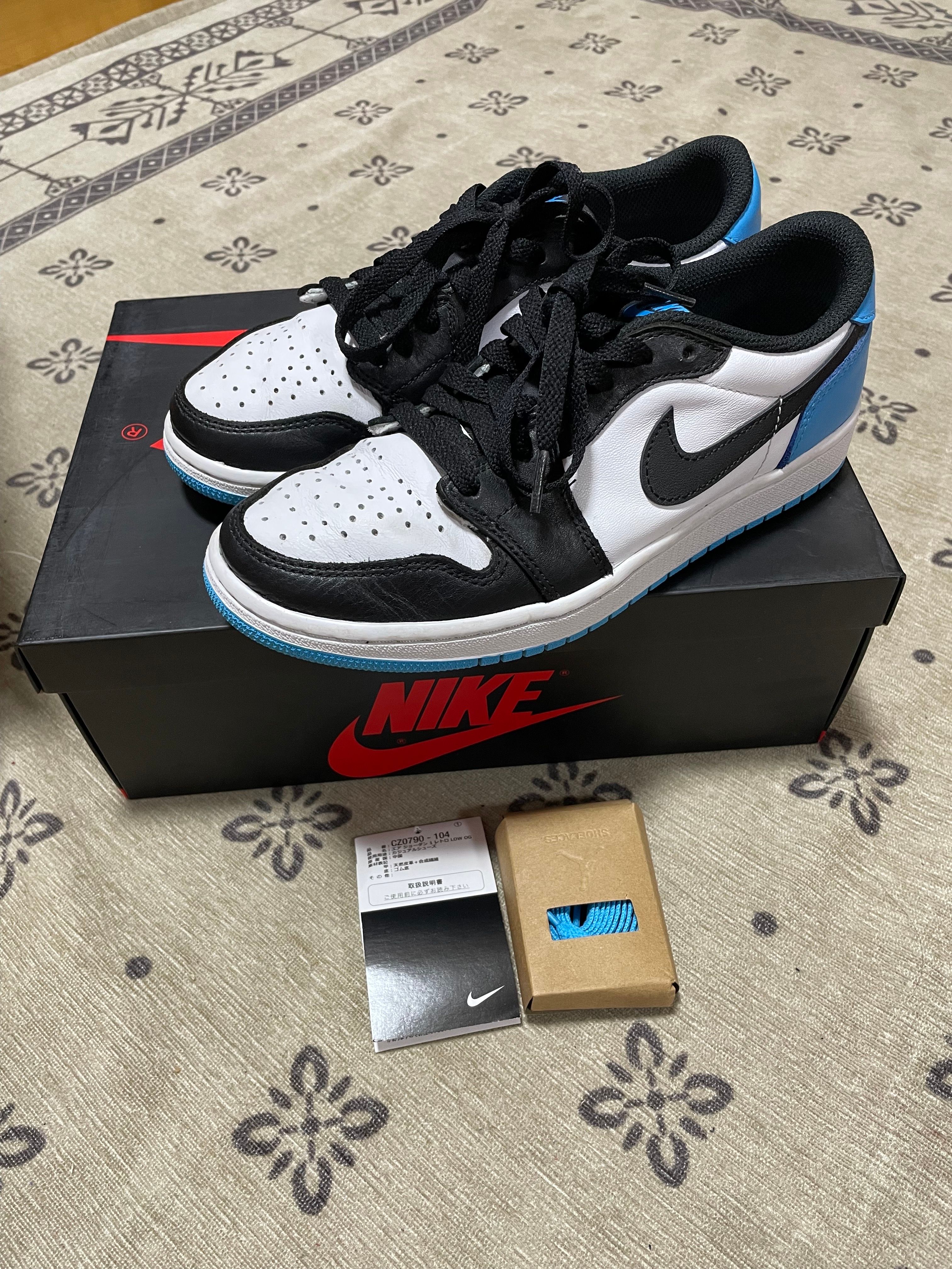 Nike Women's Air Jordan 1 Low OG "Black and Dark Powder Blue/UNC"