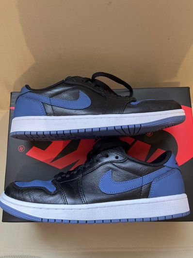Nike Air Jordan 1 Low OG "Mystic Navy"