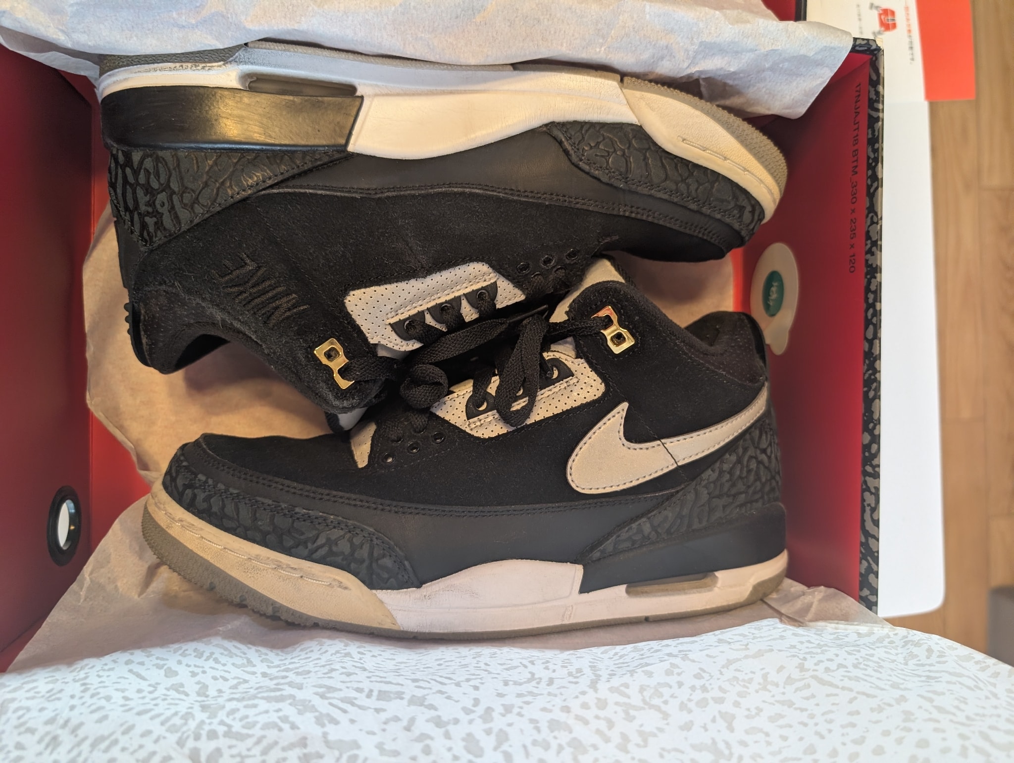 Nike Air Jordan 3 Retro Tinker "Black/Cement Grey"