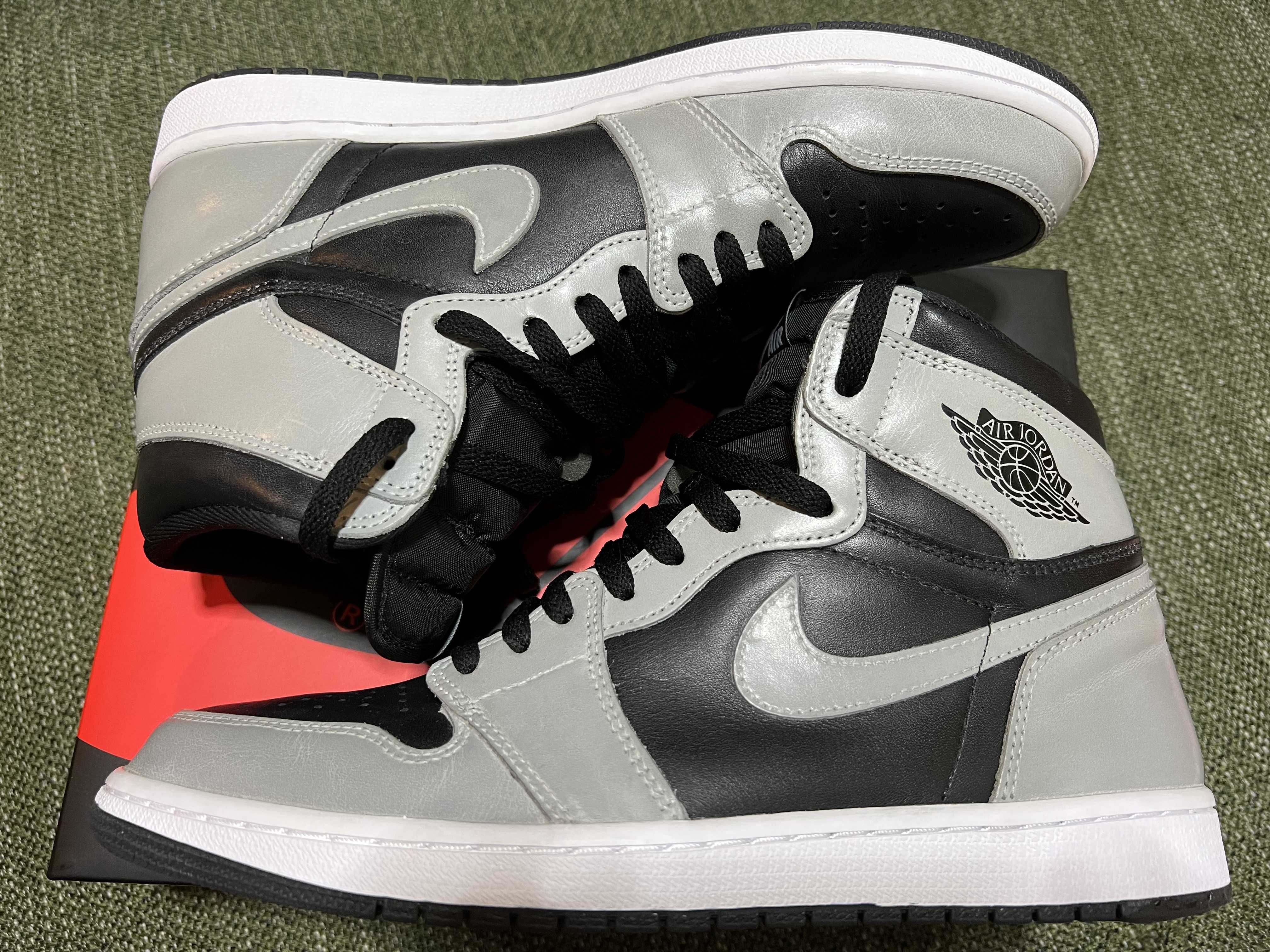 Nike Air Jordan 1 High OG "Shadow 2.0"