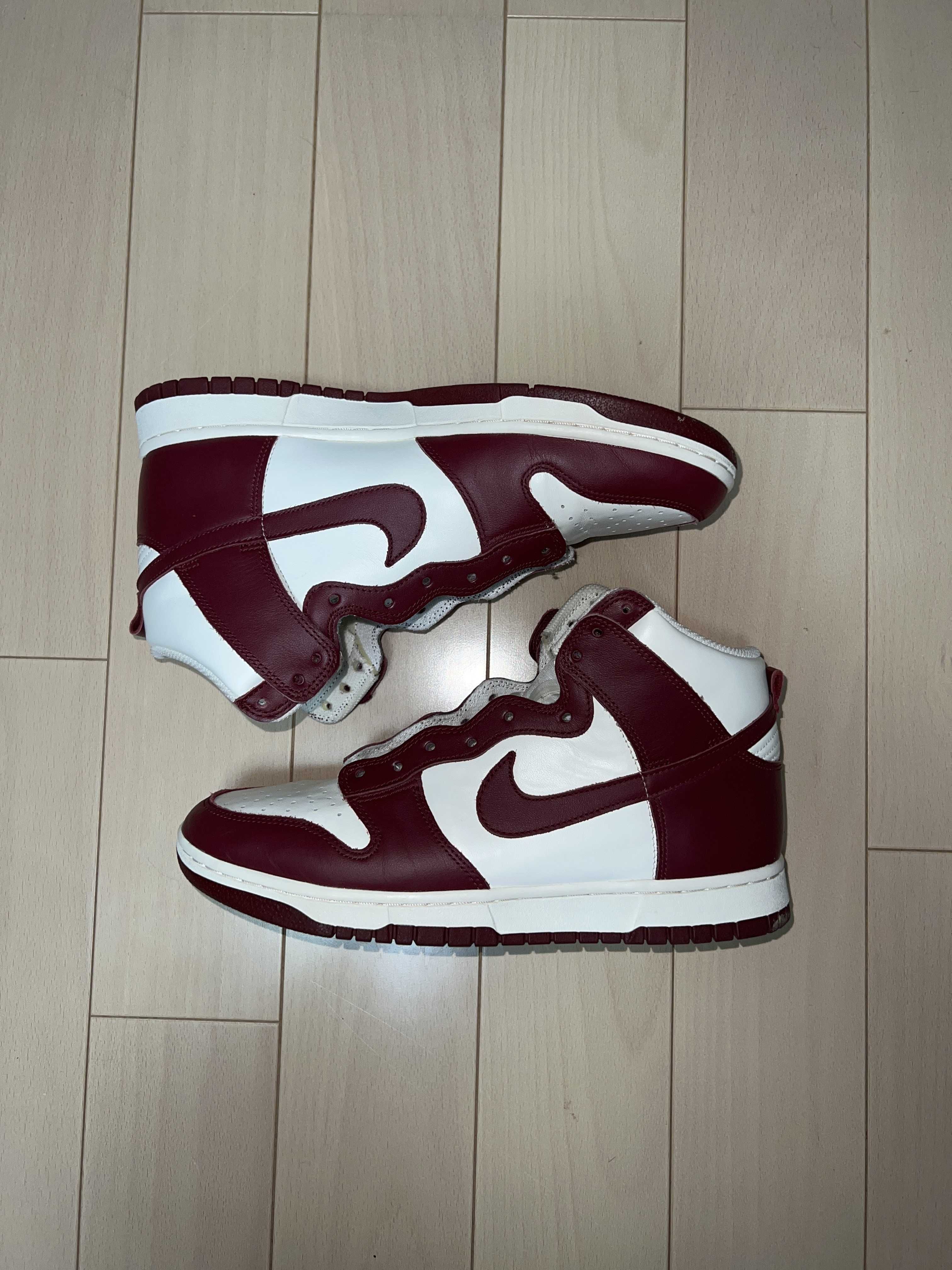 NIKE Women's DUNK HIGH "TEAM RED"