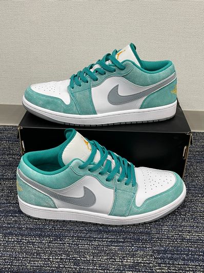 Nike Air Jordan 1 Low SE "New Emerald"