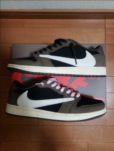 Travis Scott × Nike Air Jordan 1 Low OG SP-T "Black/Dark Mocha"