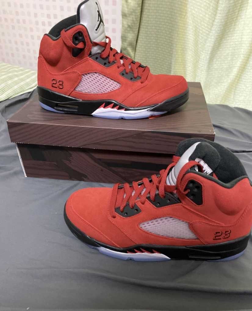 Nike Air Jordan 5 "Toro Bravo"
