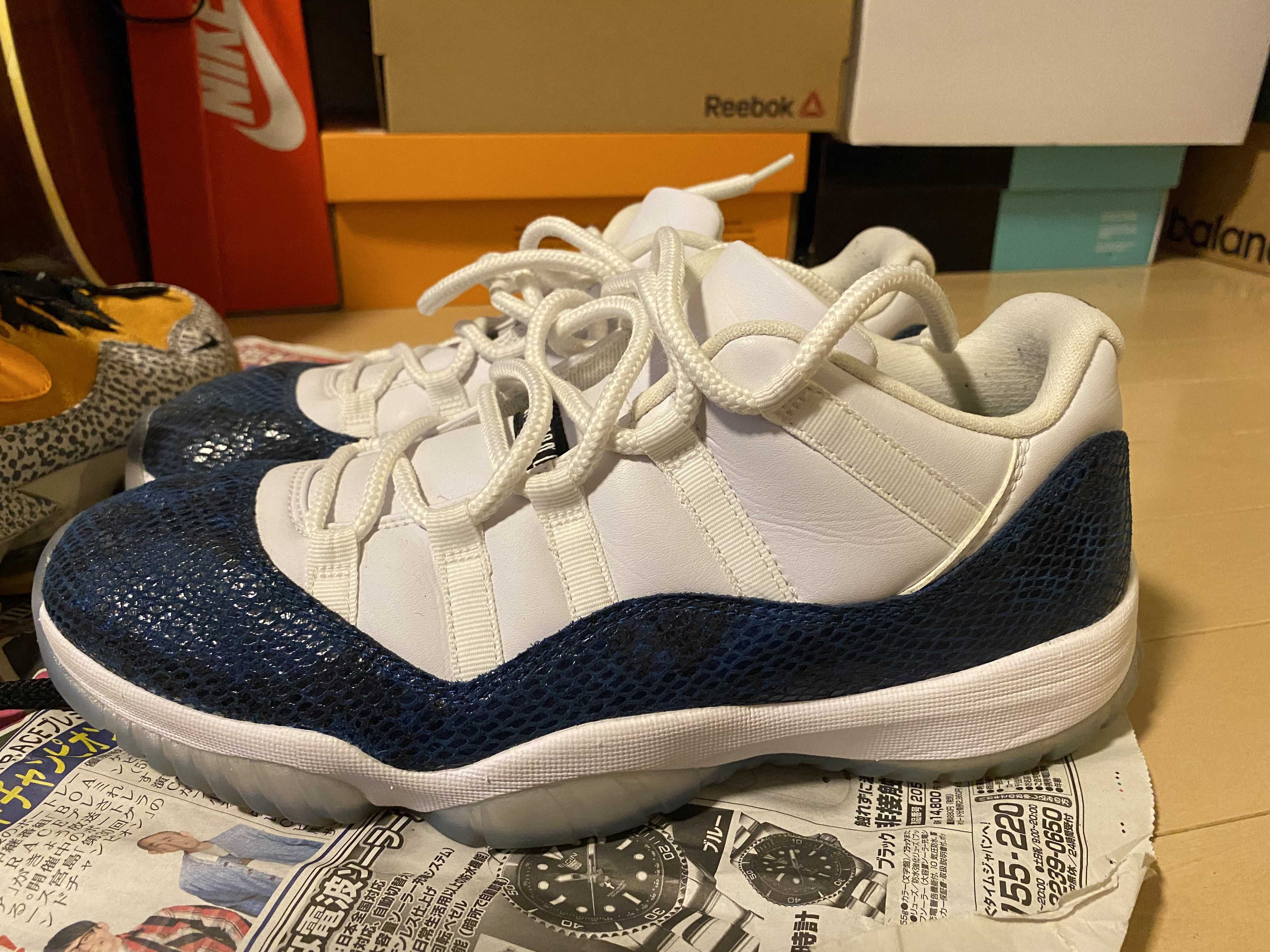 AIR JORDAN 11 LOW "SNAKESKIN"