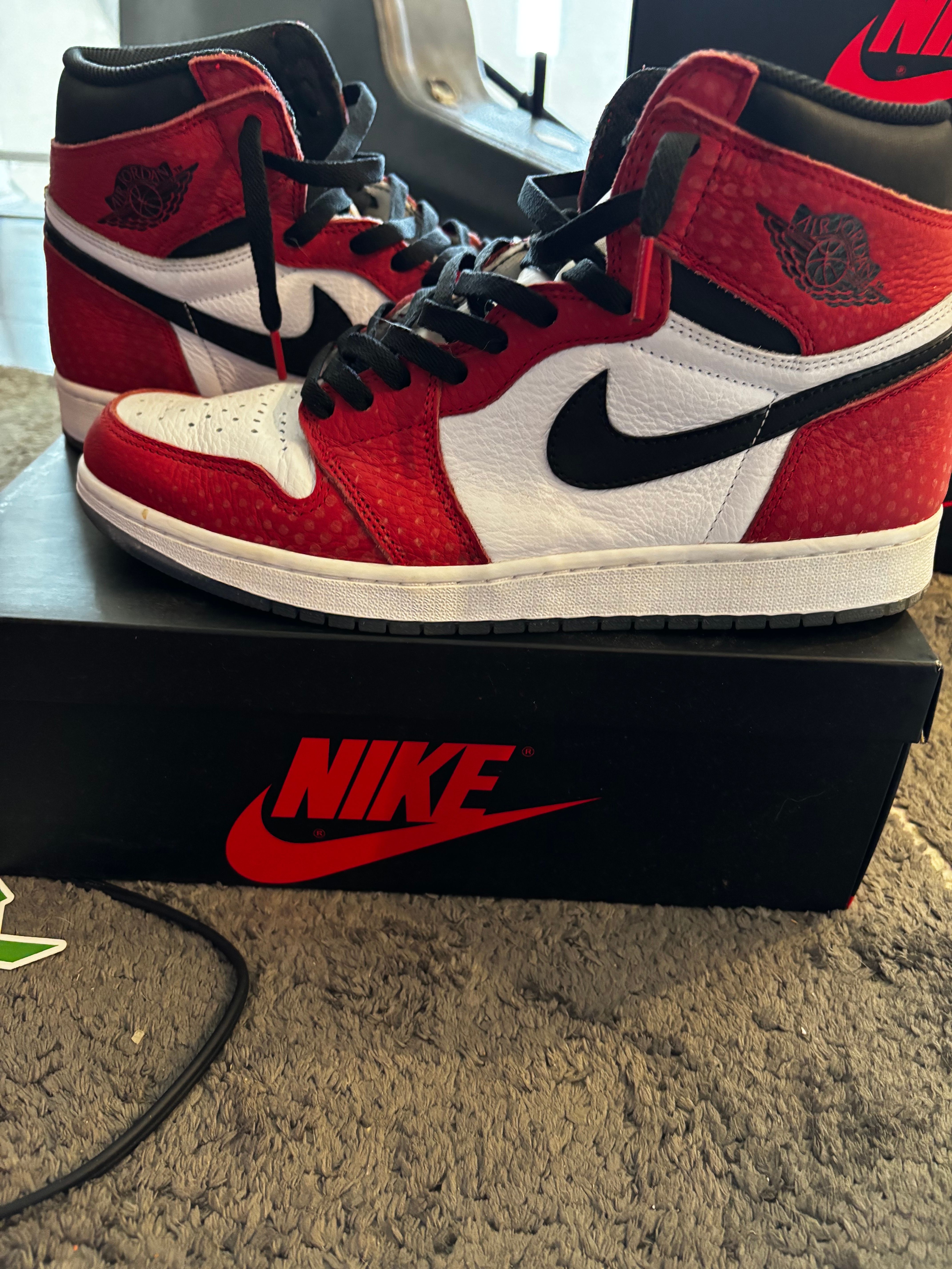 Spiderman × Nike Air Jordan 1 Origin Story "Gym Red/White/Photo Blue/Black"