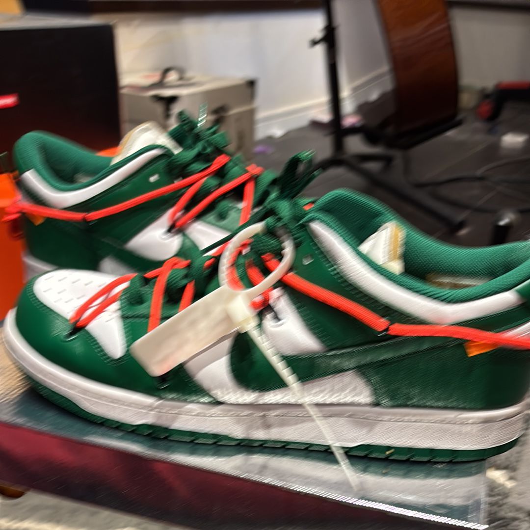 Off-White × Nike Dunk Low "White/Pine Green"