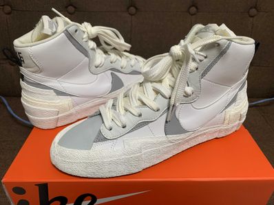 sacai × NIKE BLAZER MID "WHITE/WOLF GREY"