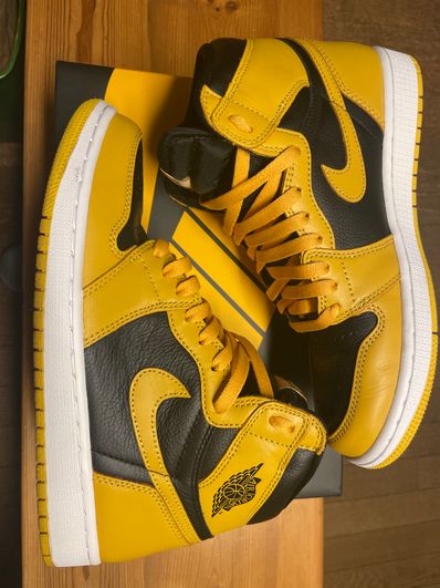 Nike Air Jordan 1 High OG "Pollen"