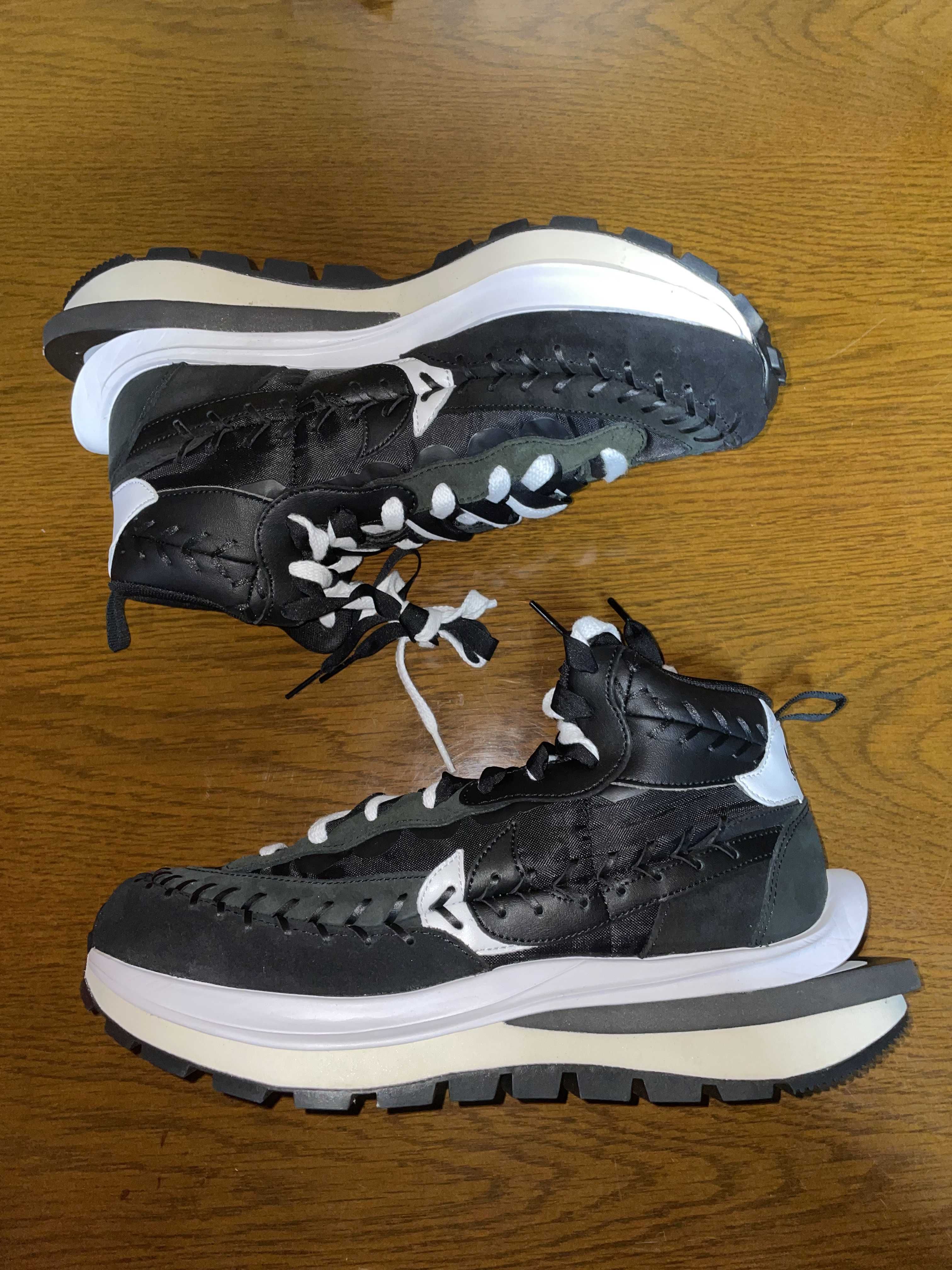 Jean-Paul Gaultier × sacai × Nike Vapor Waffle "Black/Black-White"