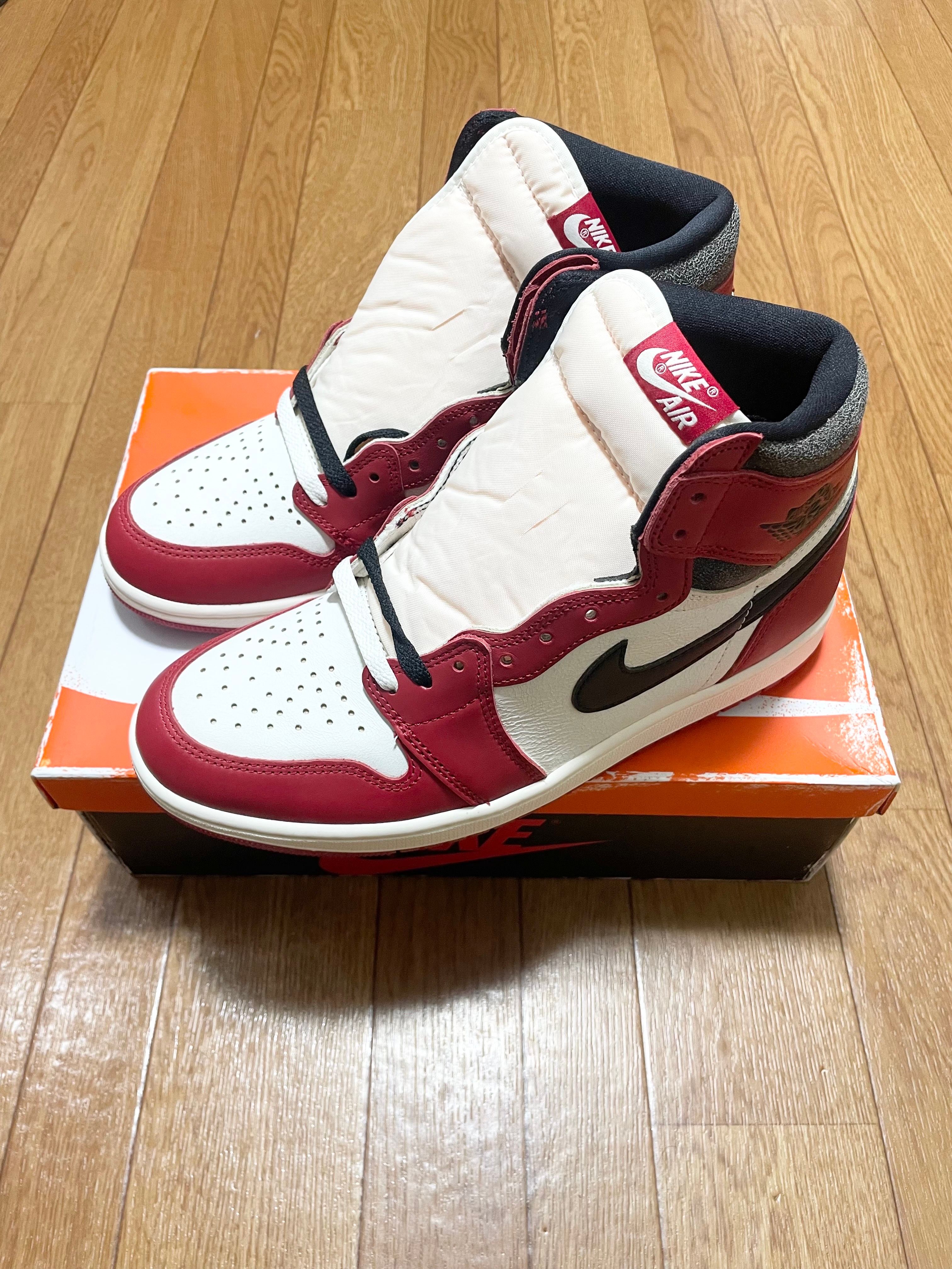 Nike Air Jordan 1 High OG "Lost & Found/Chicago"