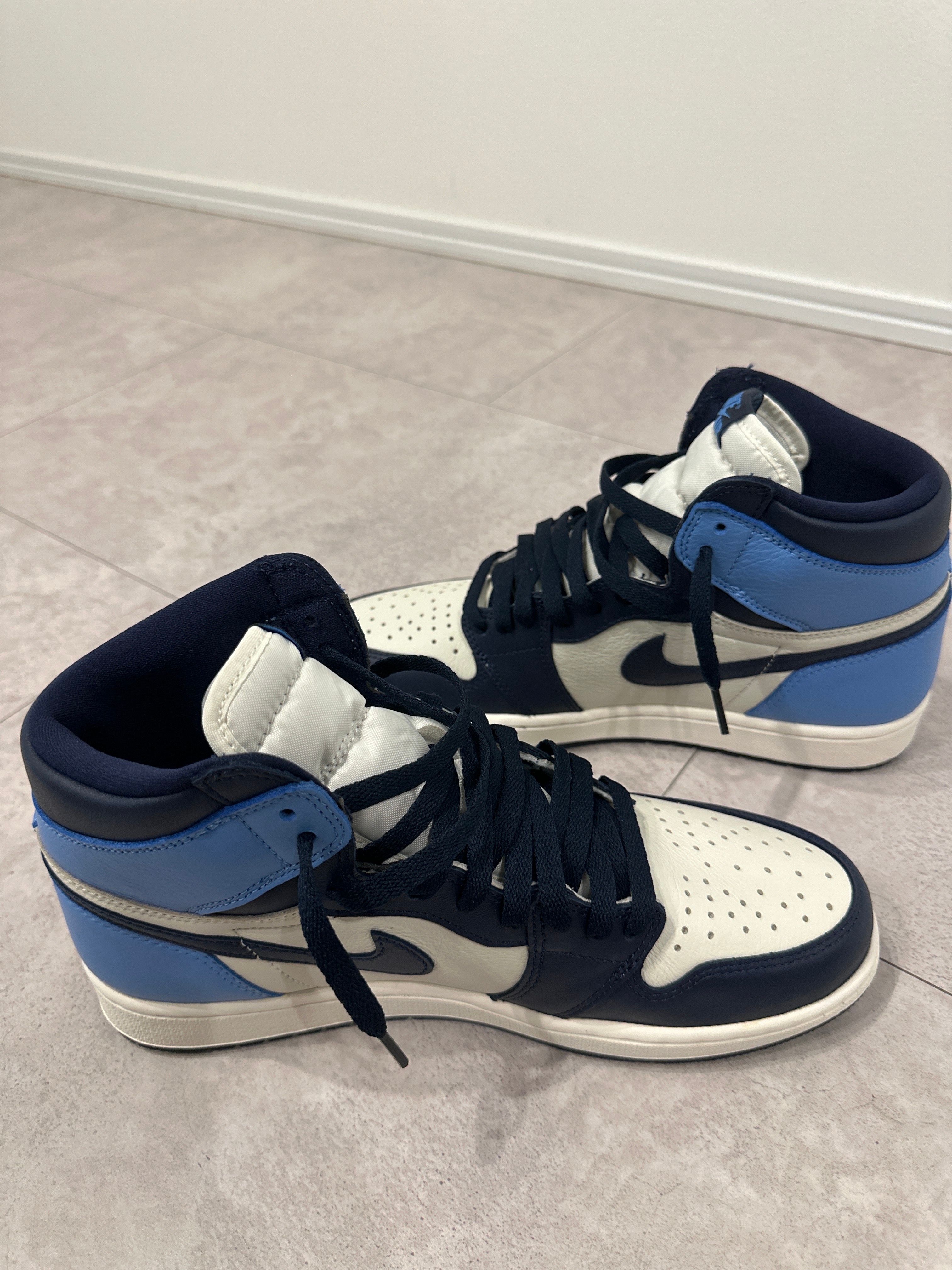 Nike Air Jordan 1 Retro High OG "Obsidian/University Blue"