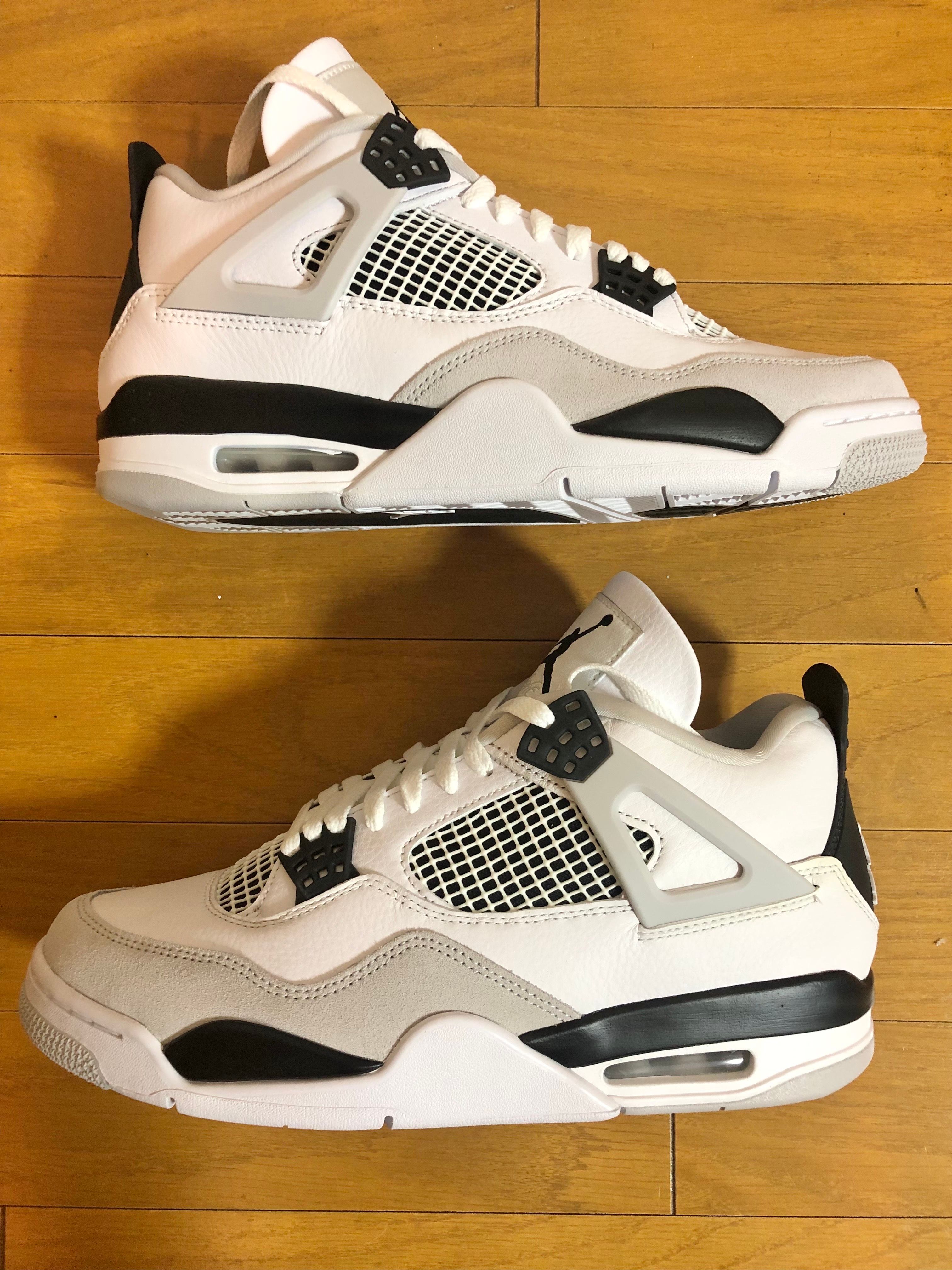 Nike Air Jordan 4 "Military Black"