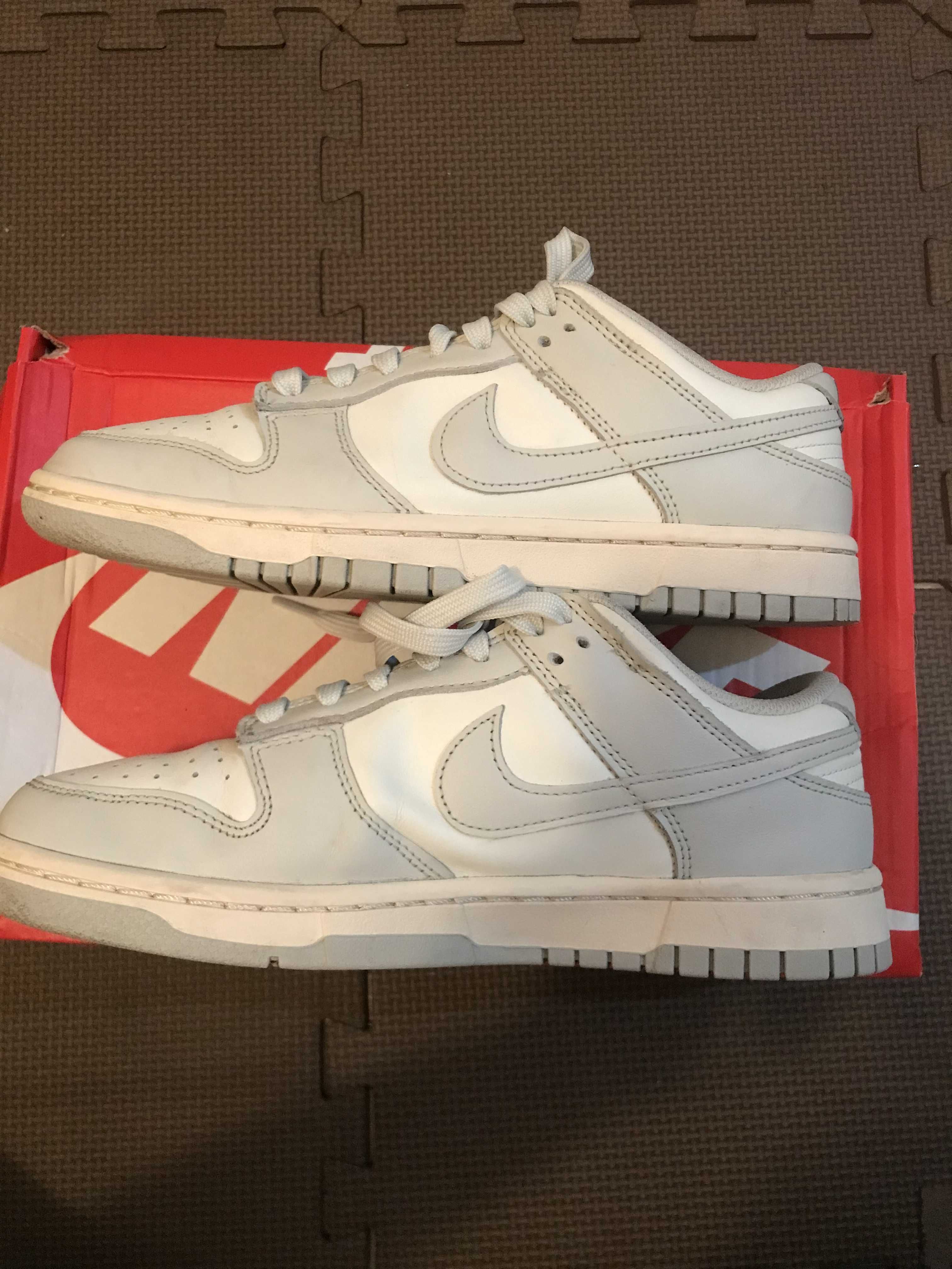 Nike Women's Dunk Low "Light Bone"