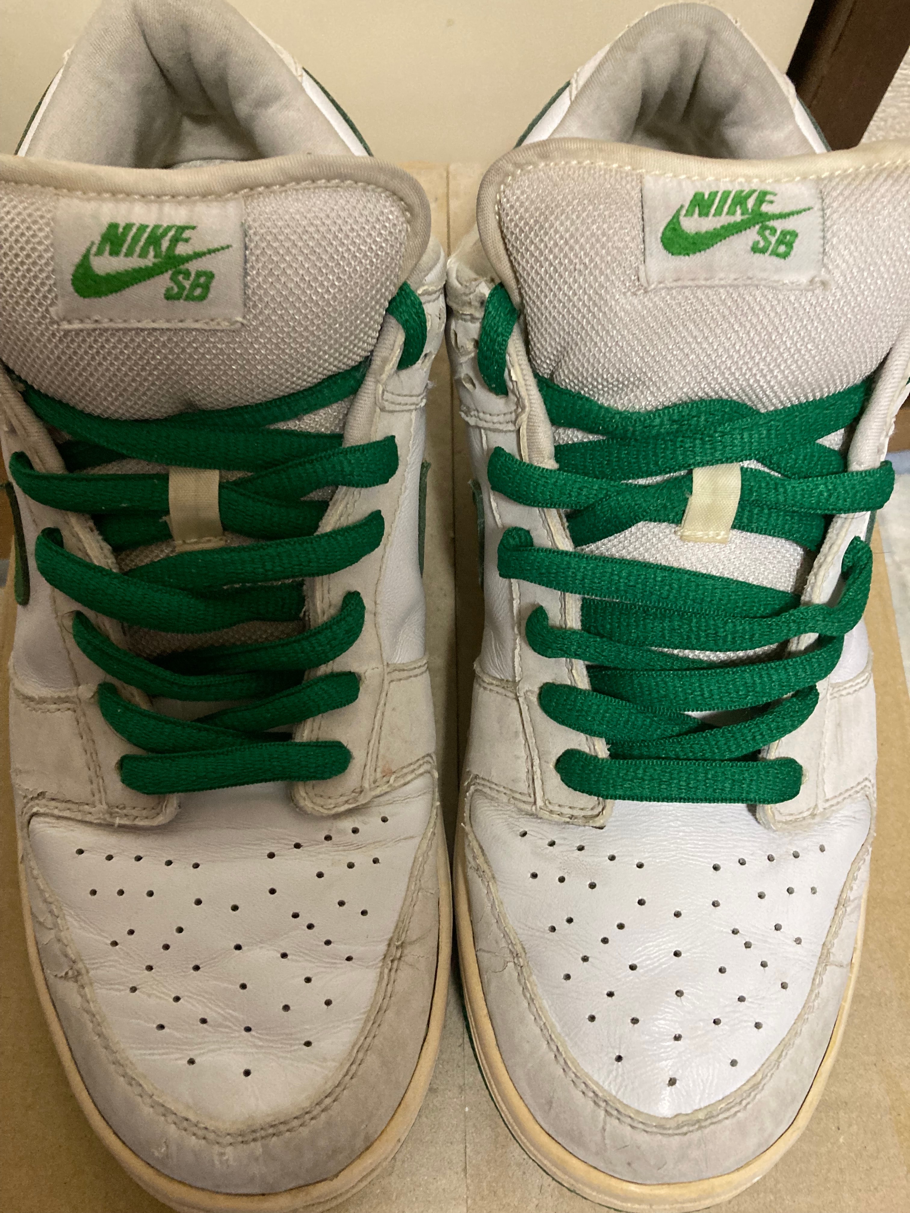 Nike SB Dunk Low Pro "White Classic Green"