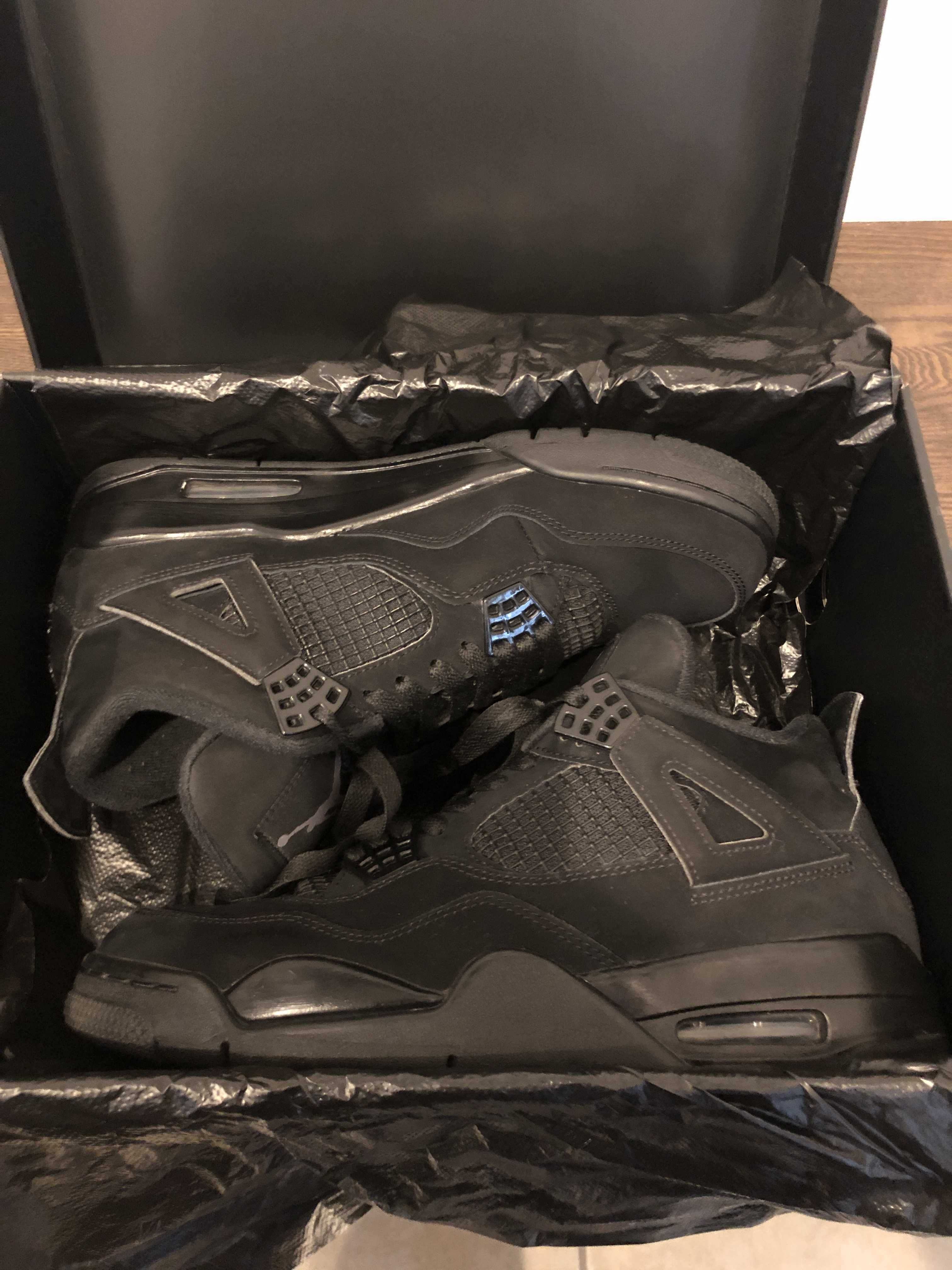 Nike Air Jordan 4 "Black Cat"