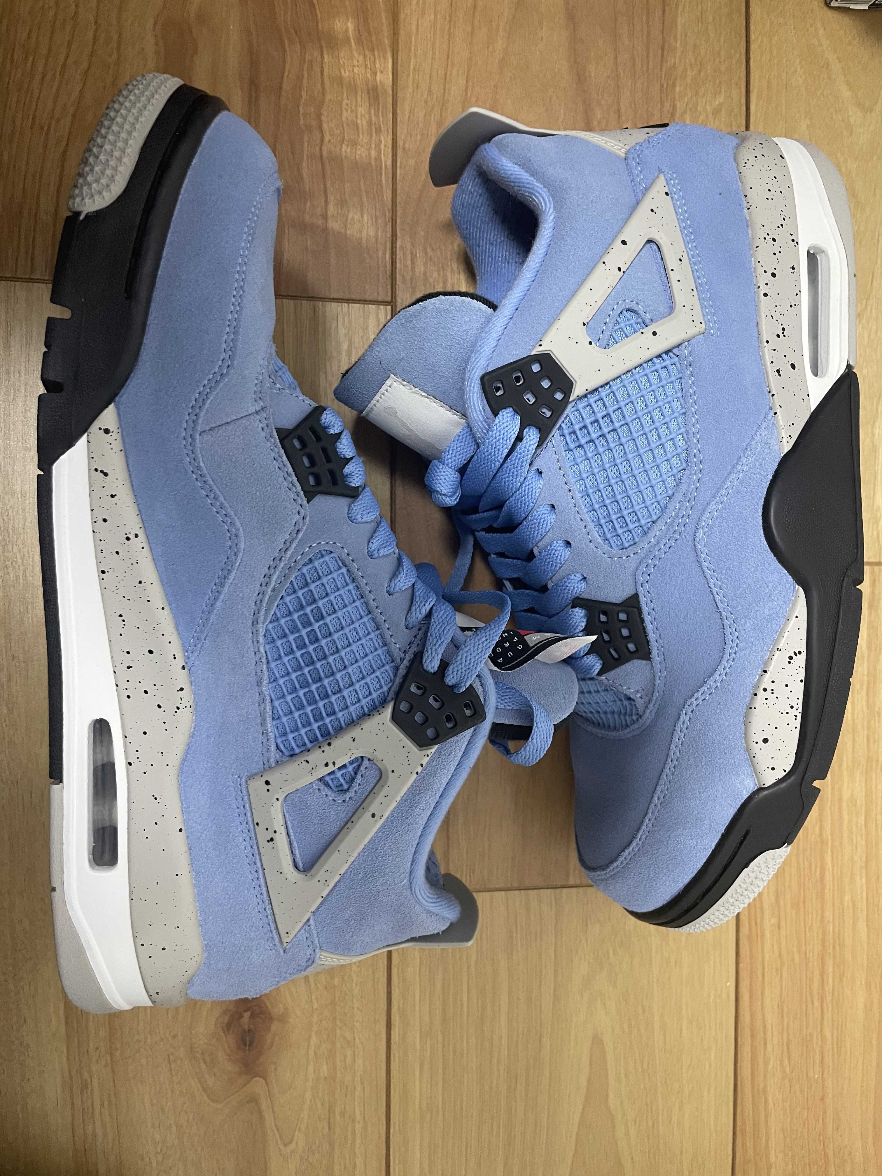 Nike Air Jordan 4 "University Blue"