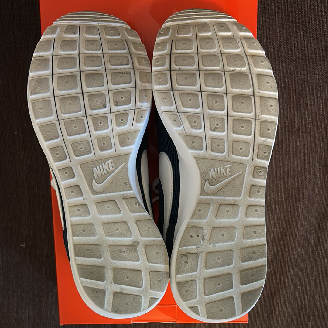 Fragment Design × Nike Lab Roshe Daybreak "Obsidian/White"