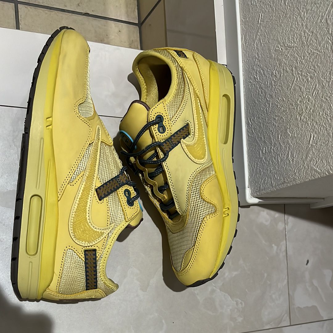 Travis Scott × Nike Air Max 1 "CACT.US Gold"